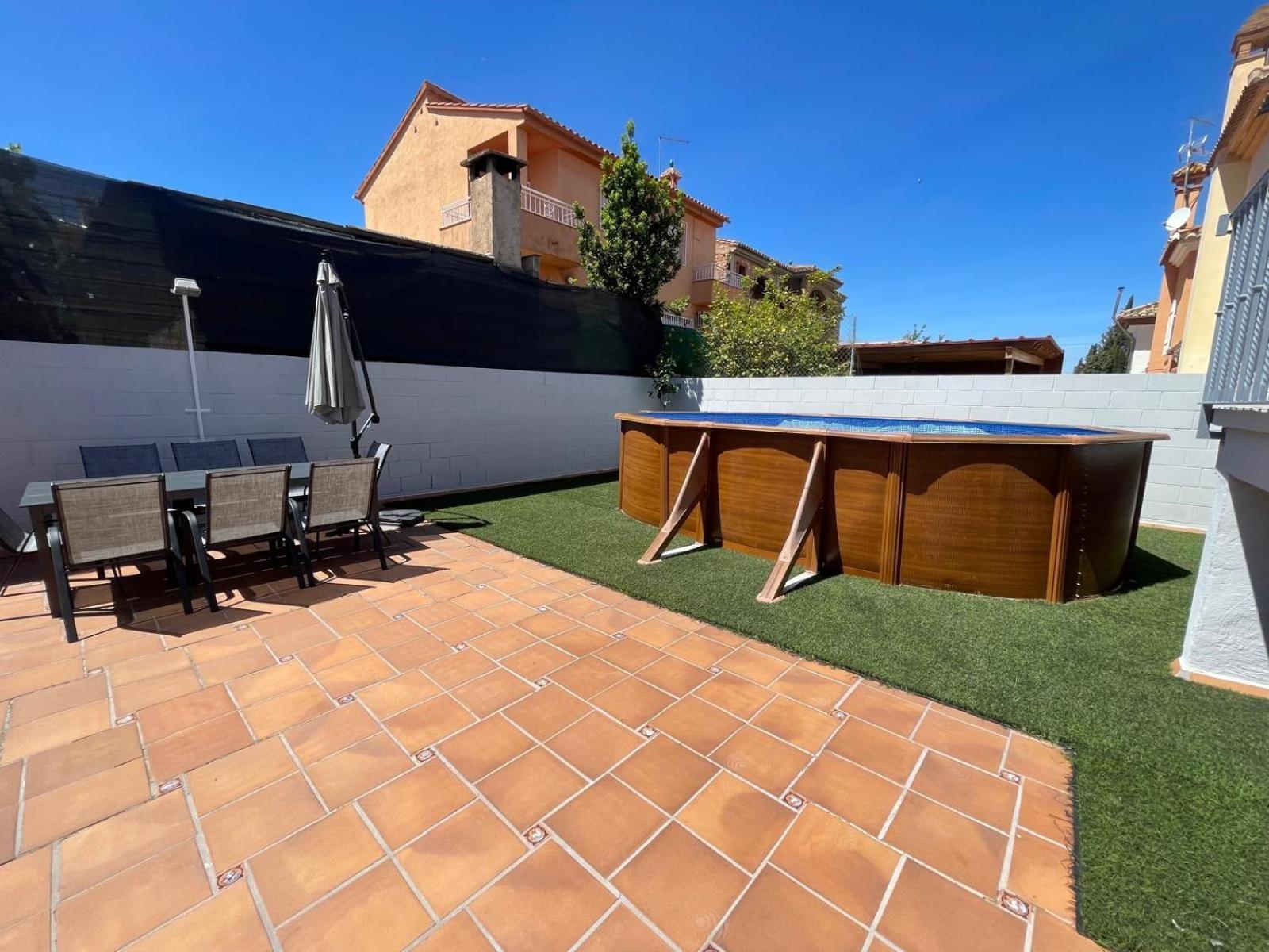 Four-Bedroom House - Photo 25