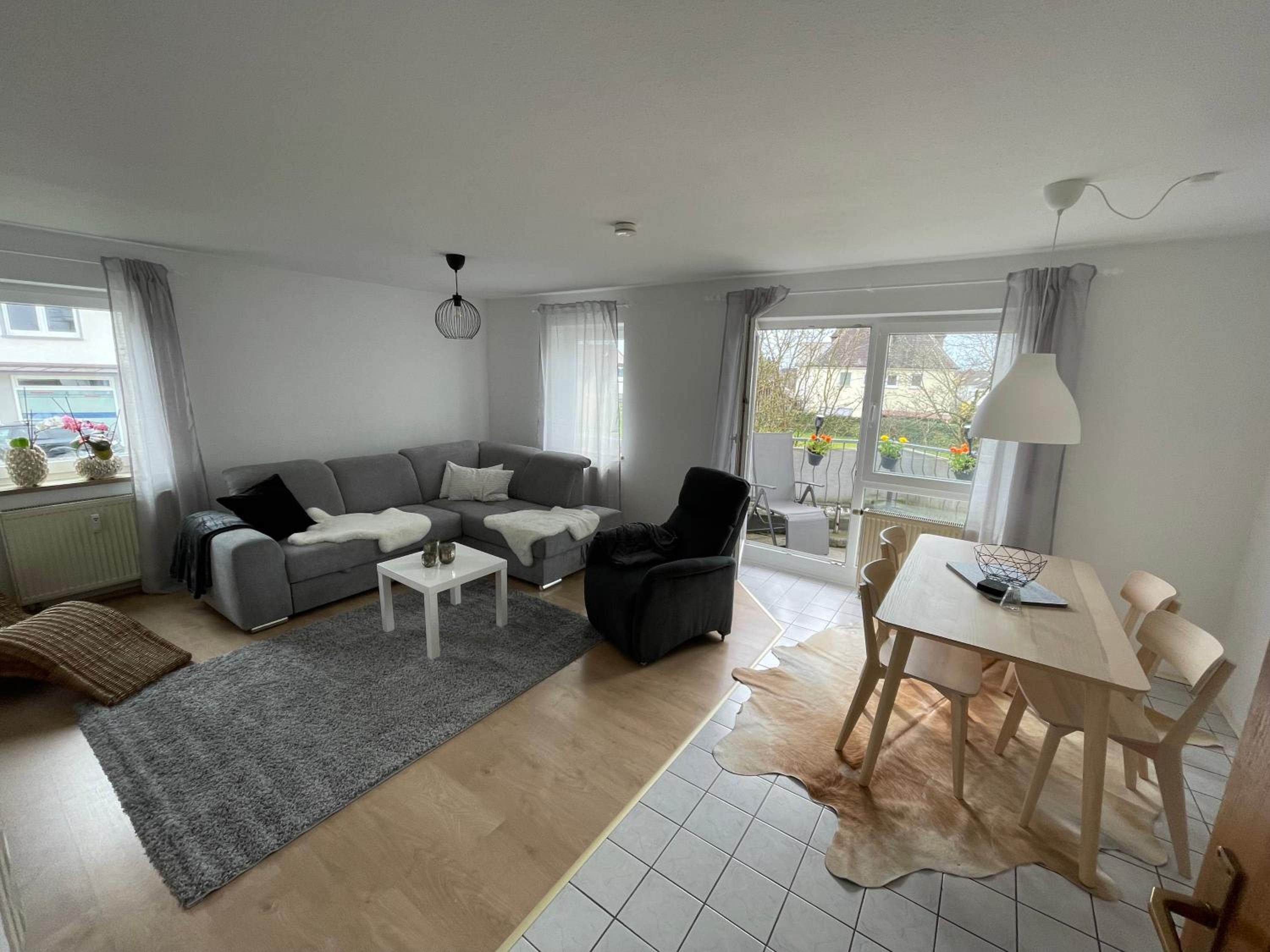 Two-Bedroom Apartment with Balcony photo 2