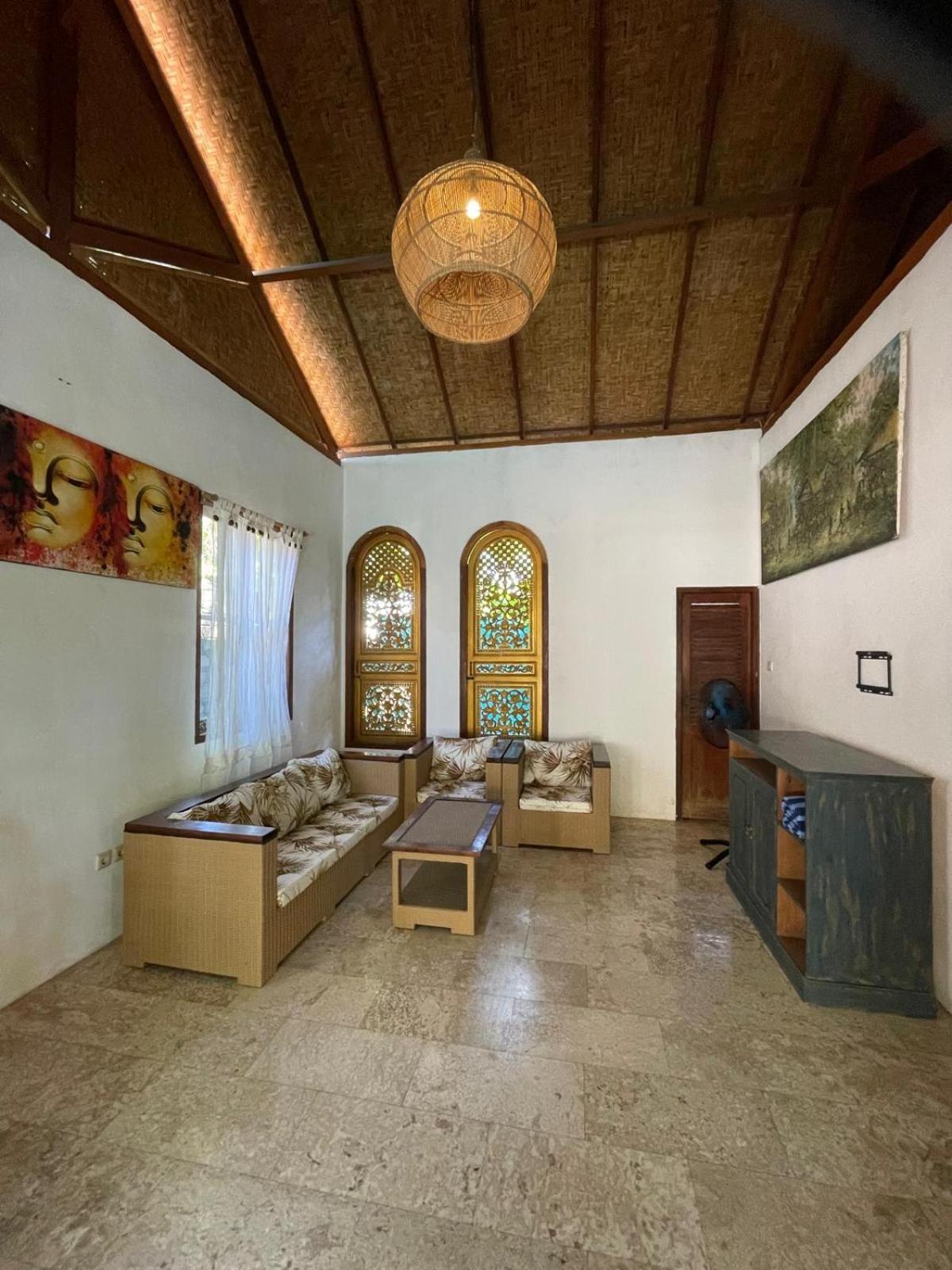 Villa with Garden View - Photo 4