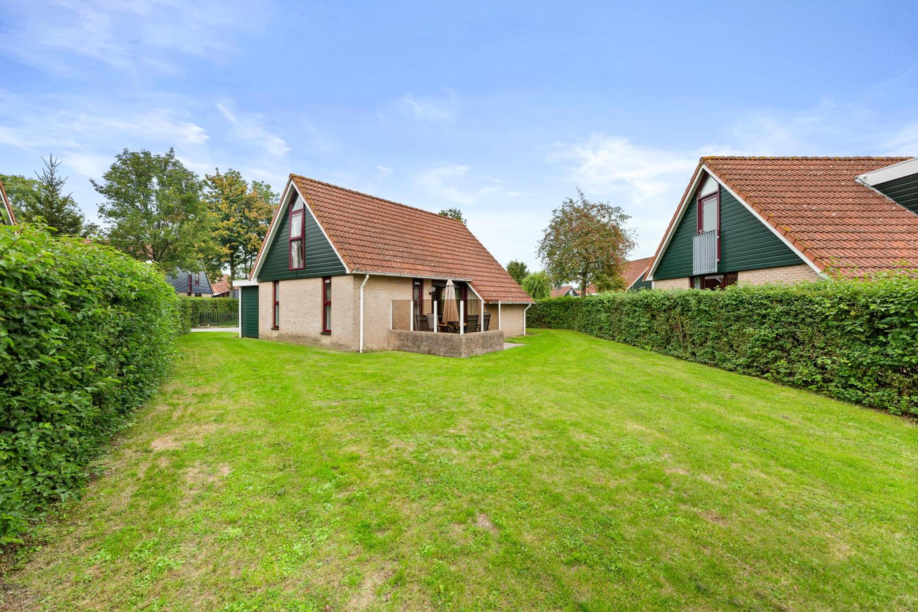 Superior Bungalow photo 3