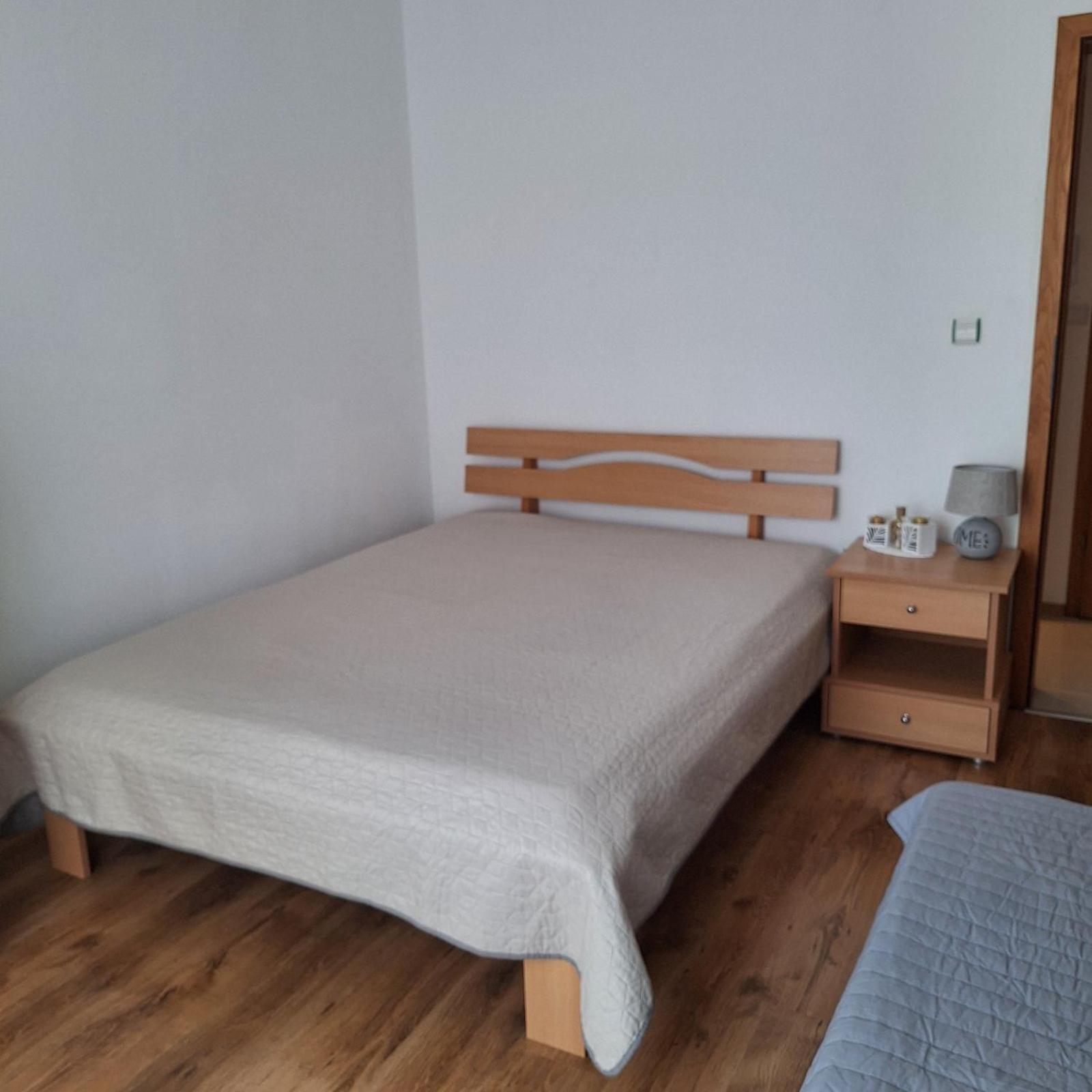 One-Bedroom Apartment photo 3