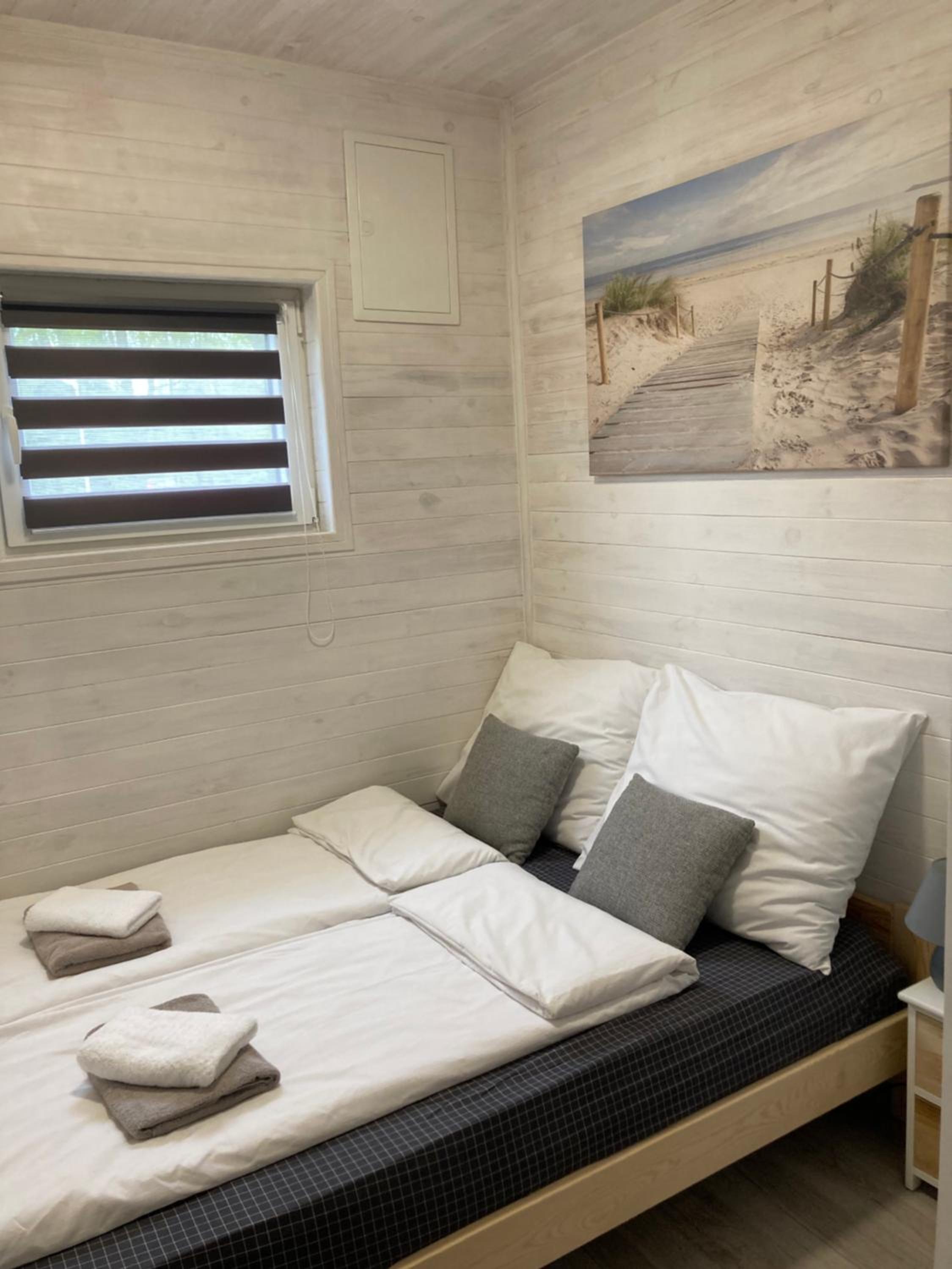 Two-Bedroom House photo 2