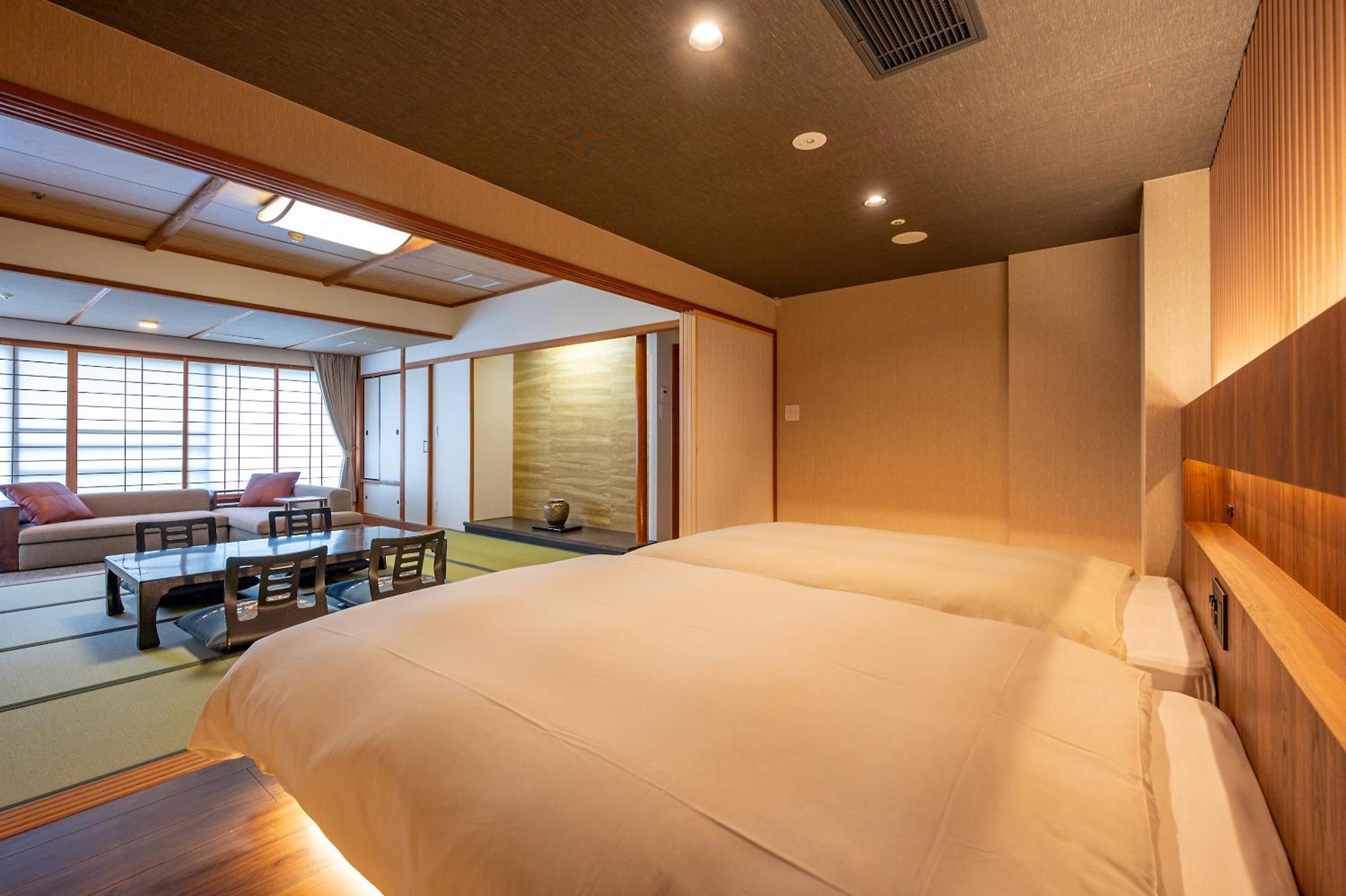 Riverside Japanese-Western Style room with Open-Air Bath - Photo 9