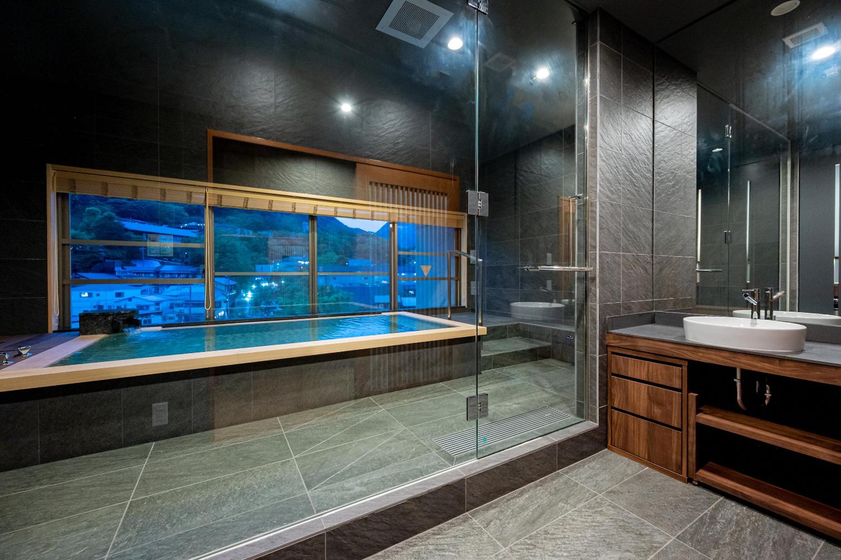 Riverside Special Japanese-Western Style room with Indoor bath - Photo 10