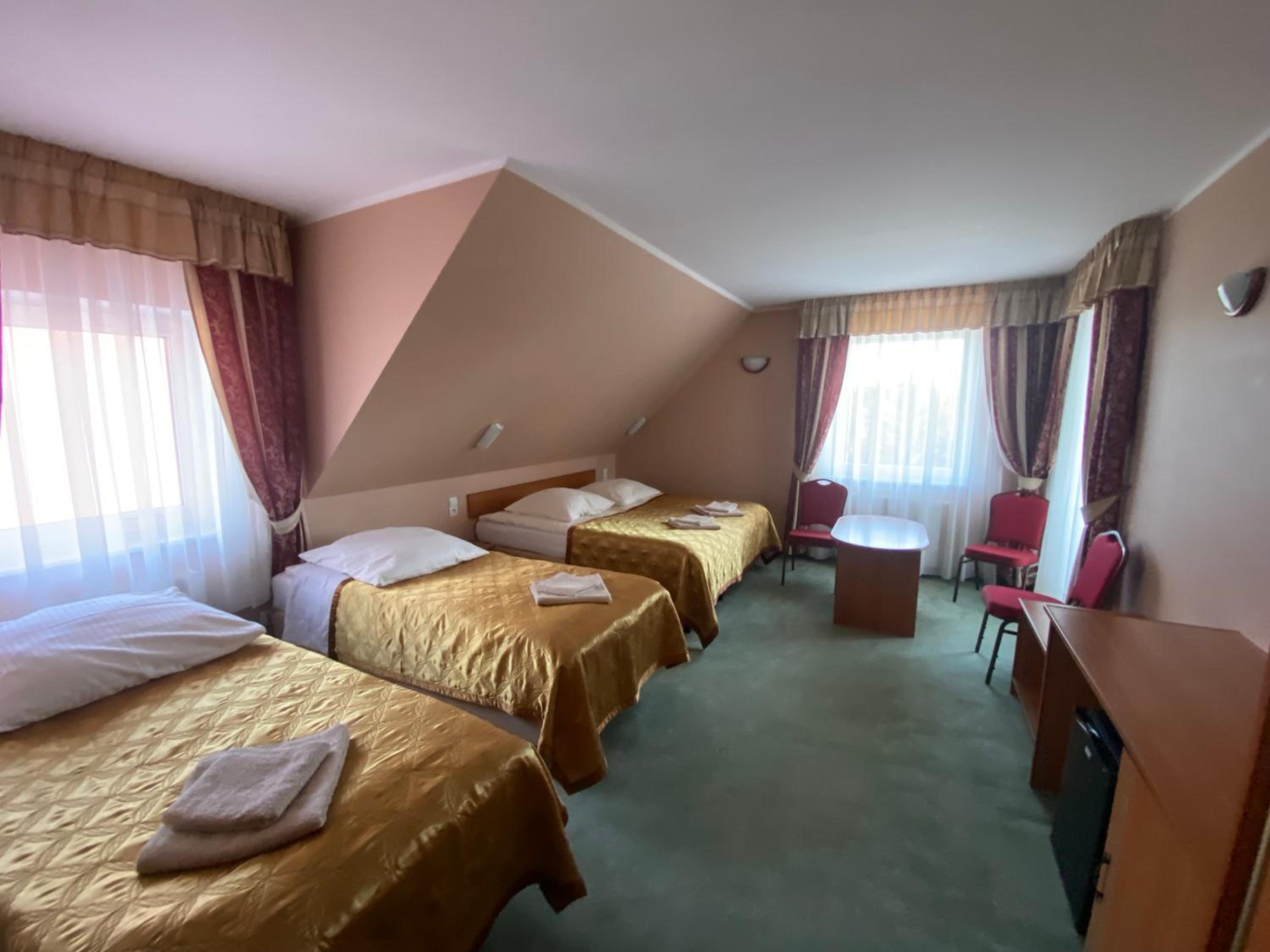 Quadruple Room photo 3