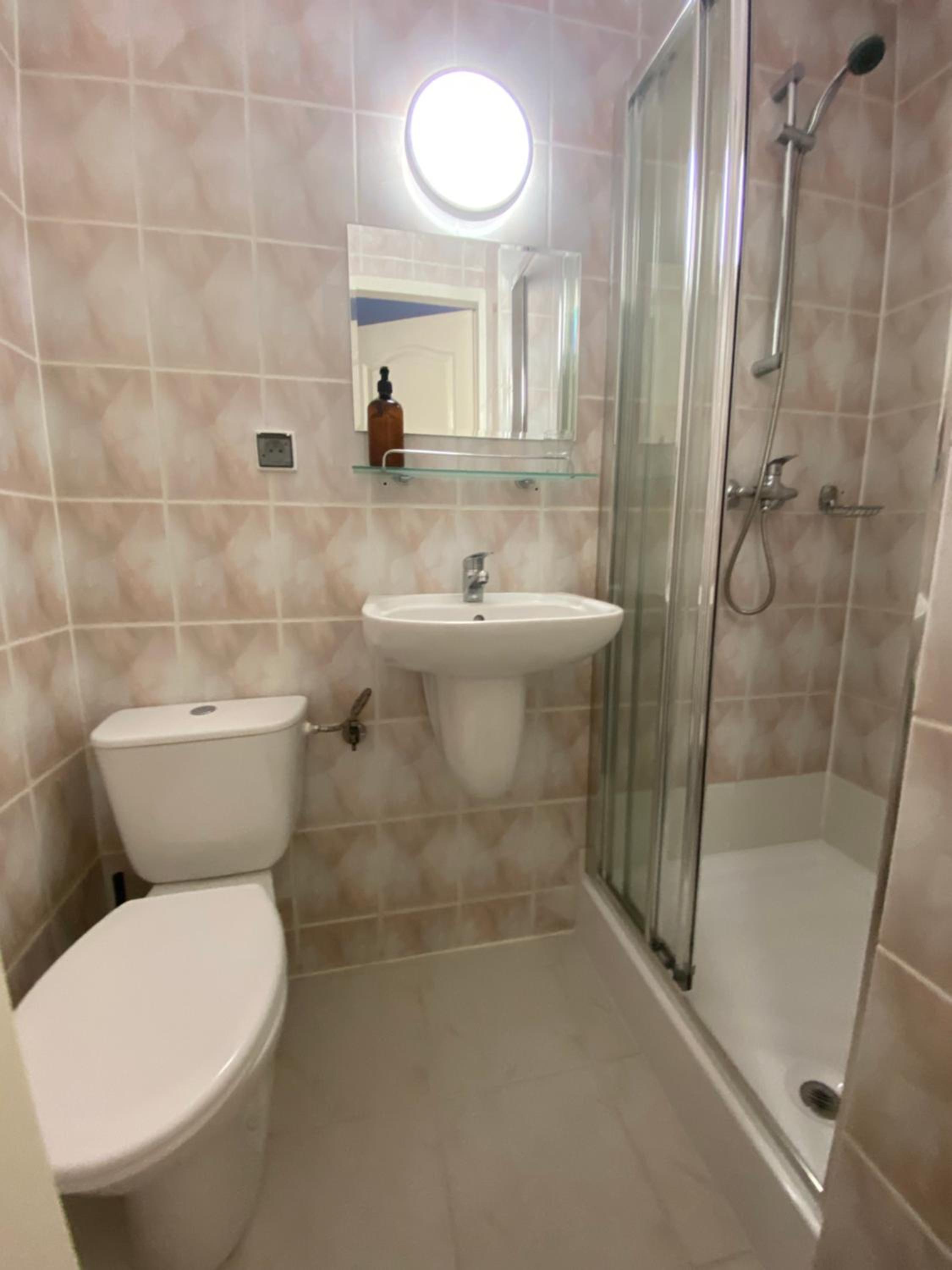 Double or Twin Room photo 3