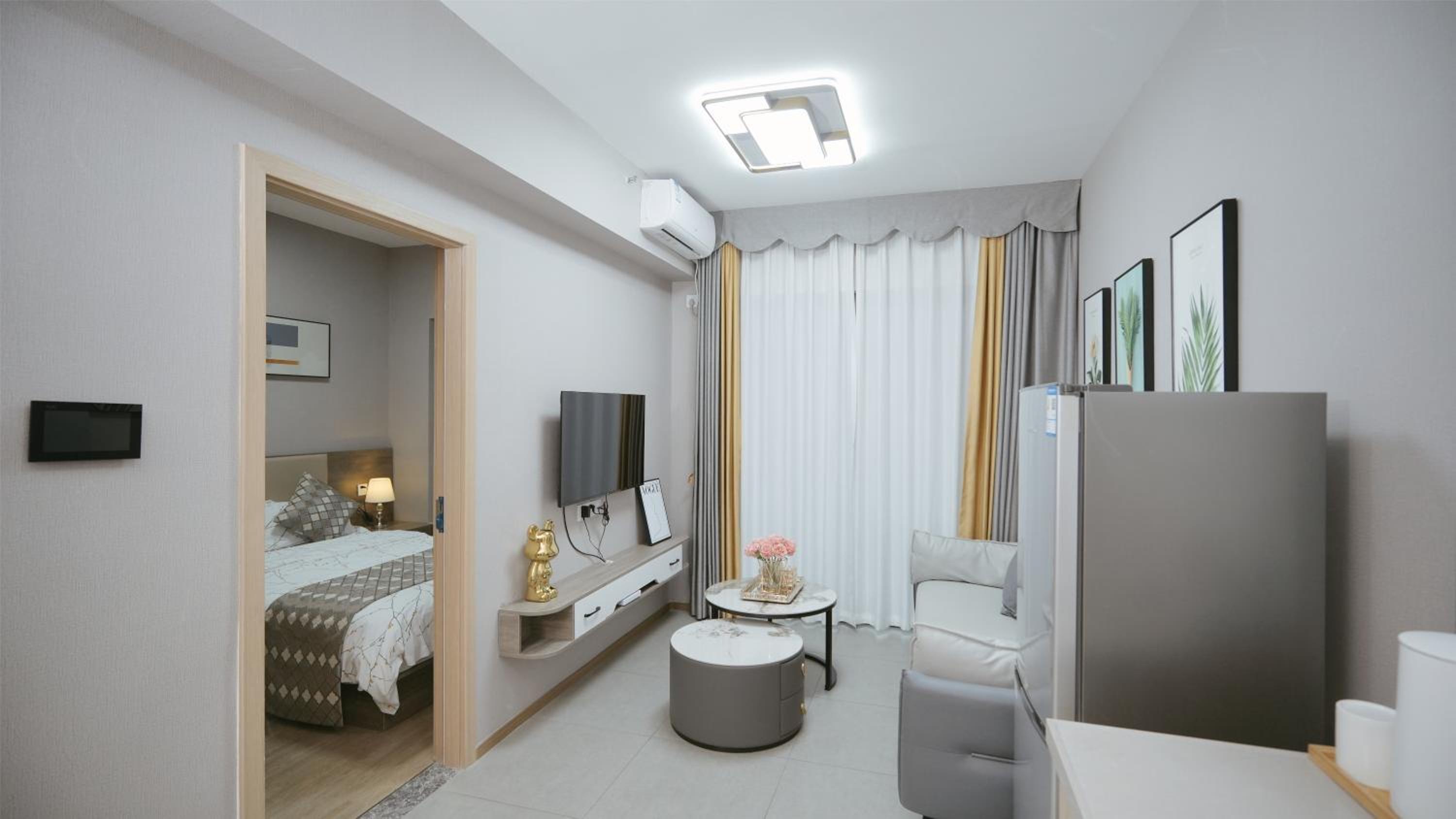 Business One-Bedroom Apartment