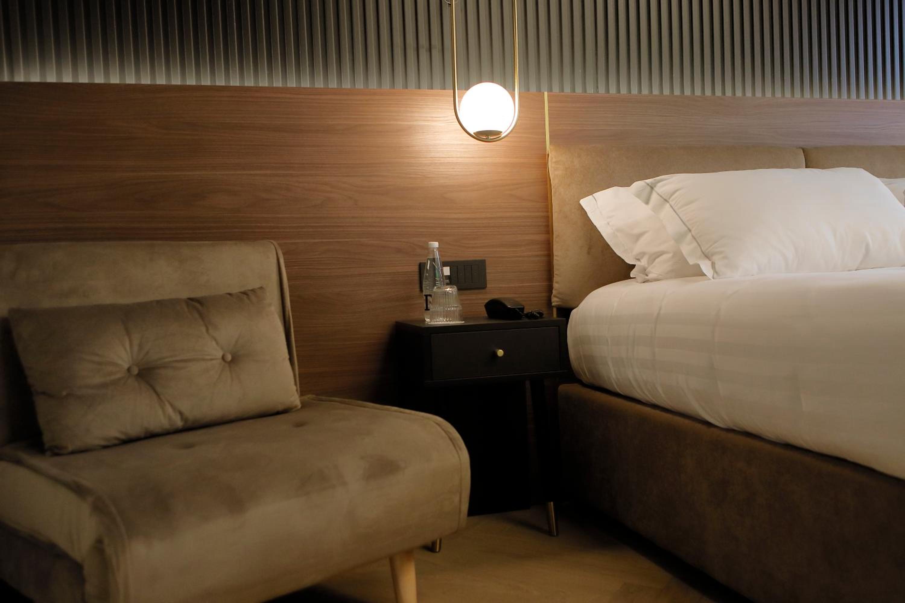 Standard Double Room - Photo 1
