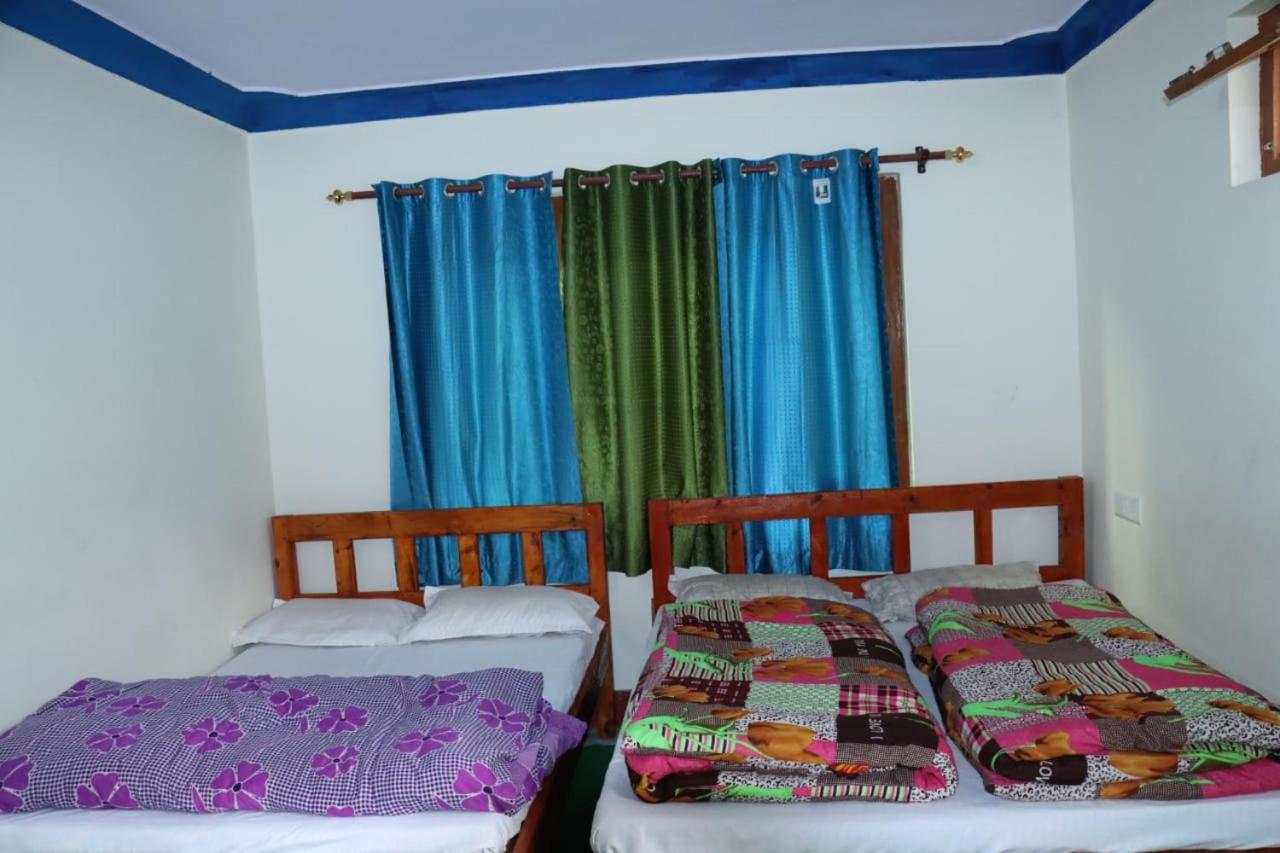 Deluxe Double Room With Extra Bed photo 3