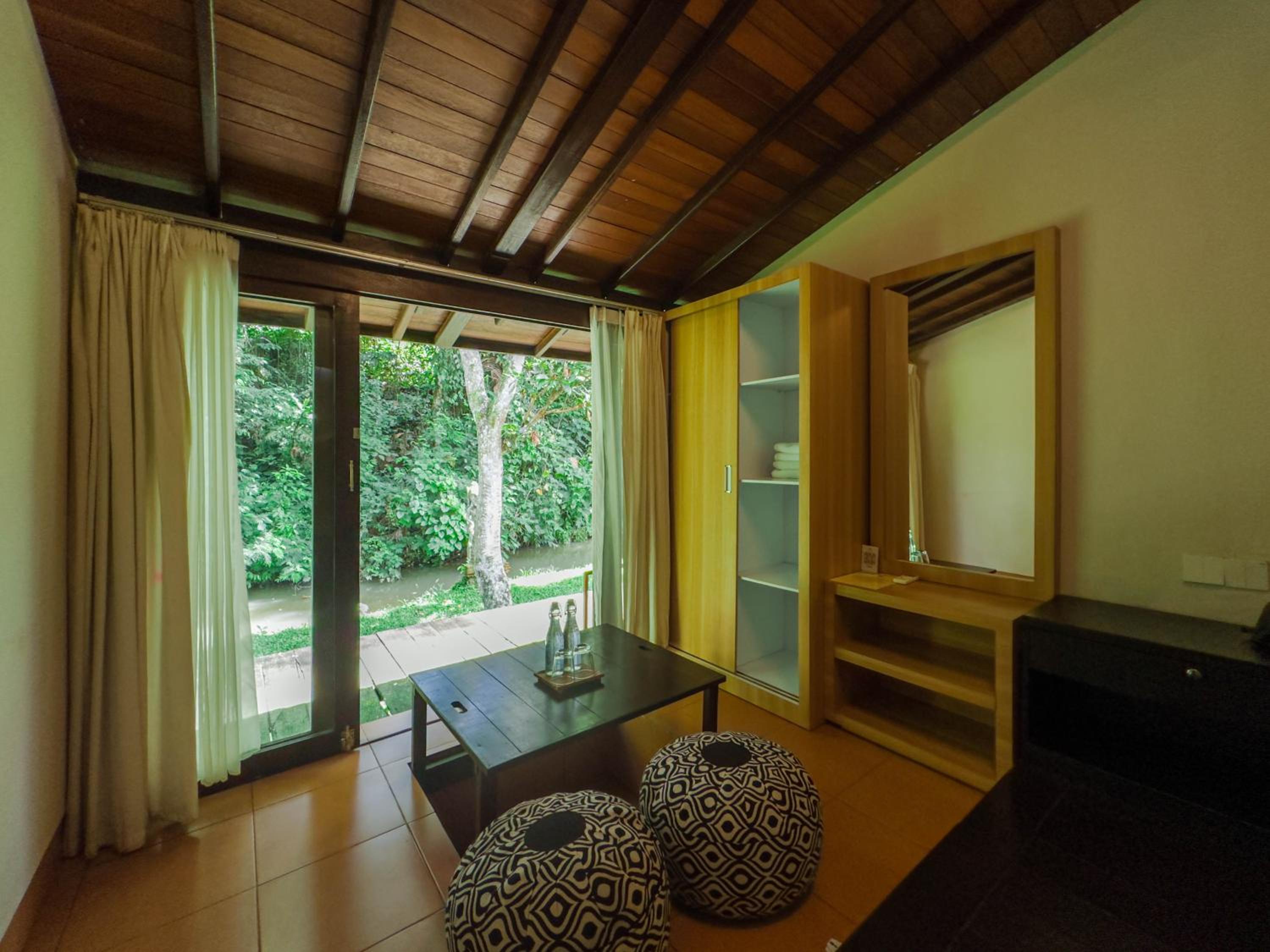 Superior  Room with River View and Free Benefits photo 3