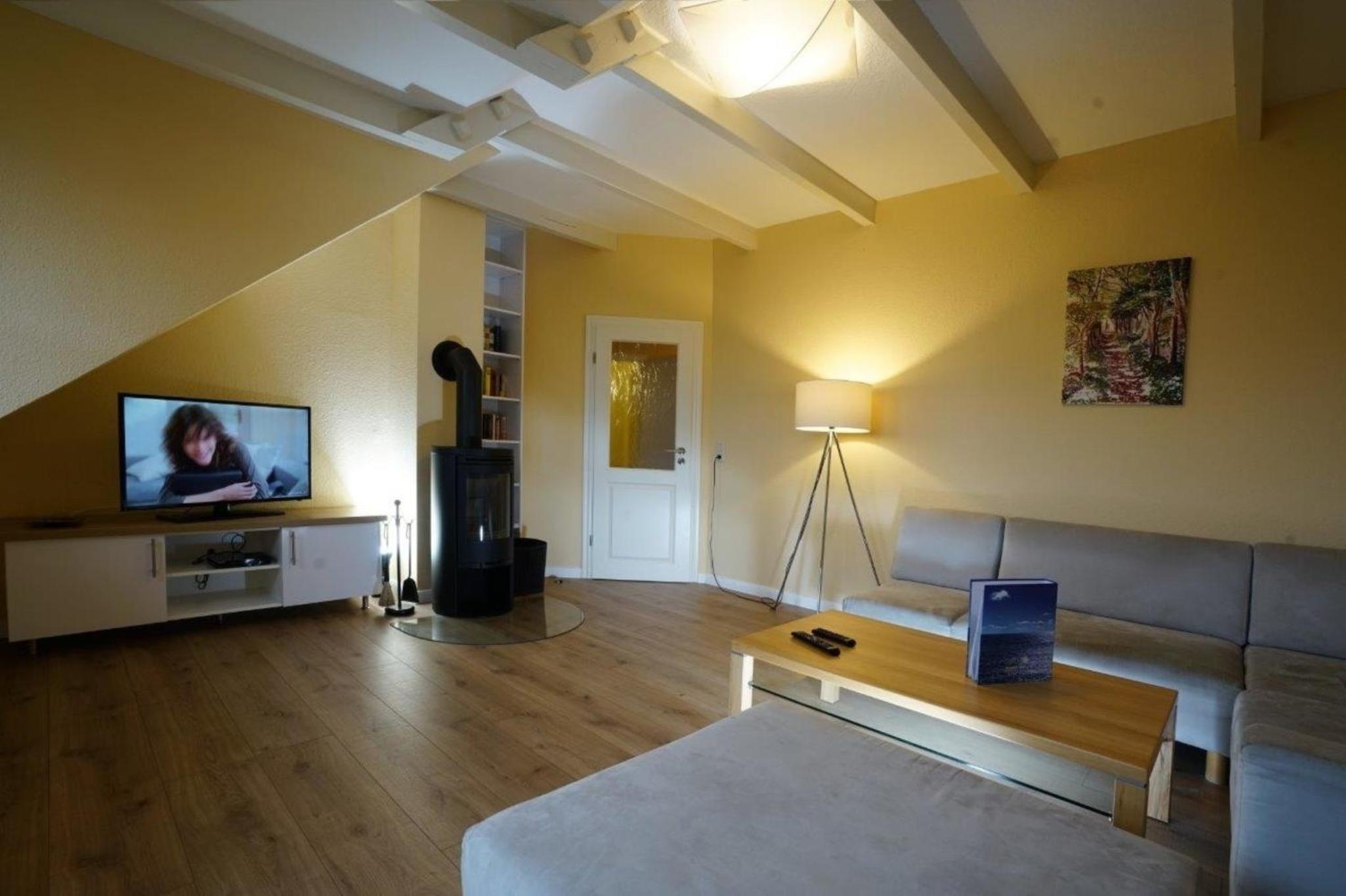Apartment photo 1
