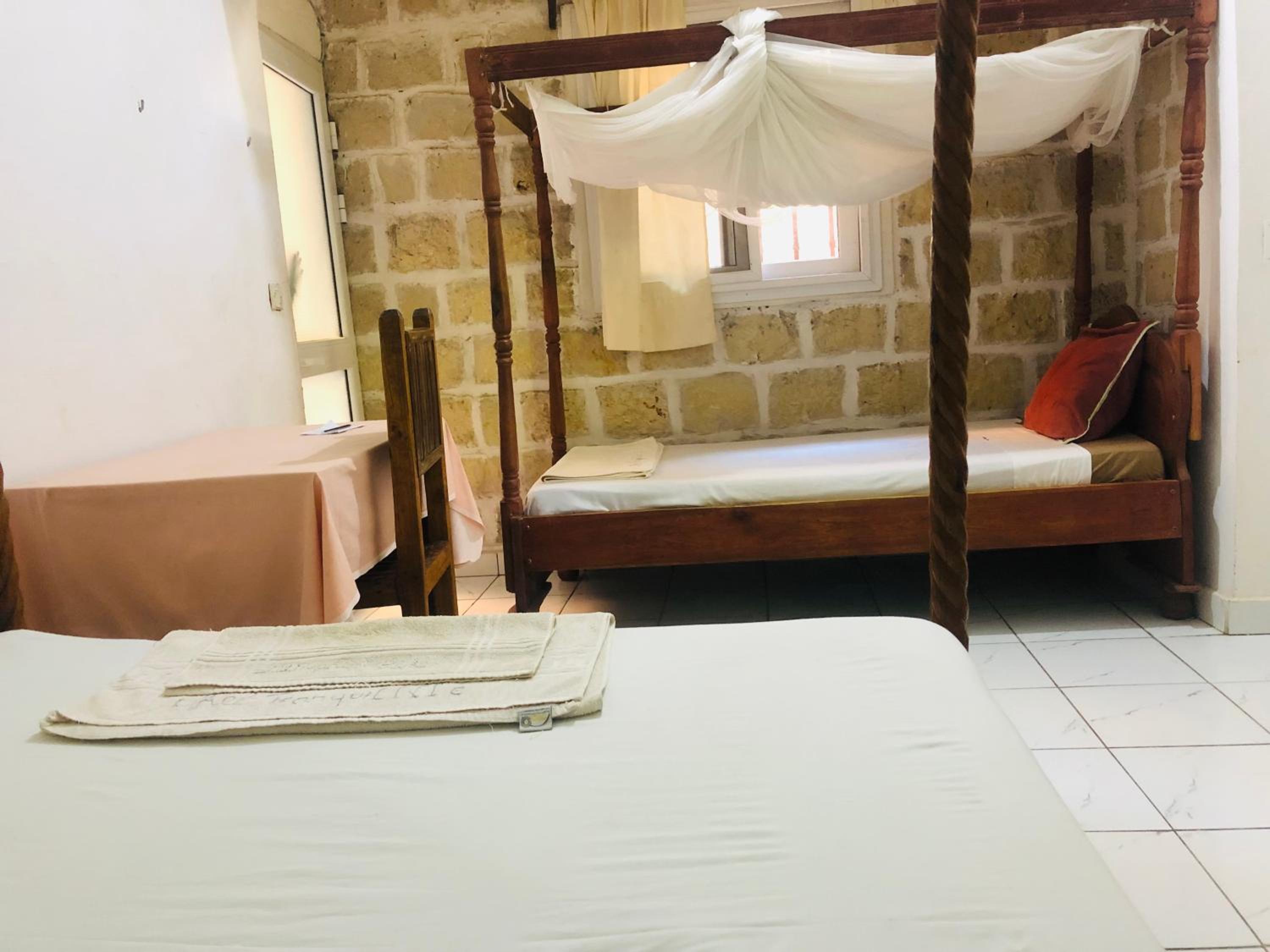 Triple Room