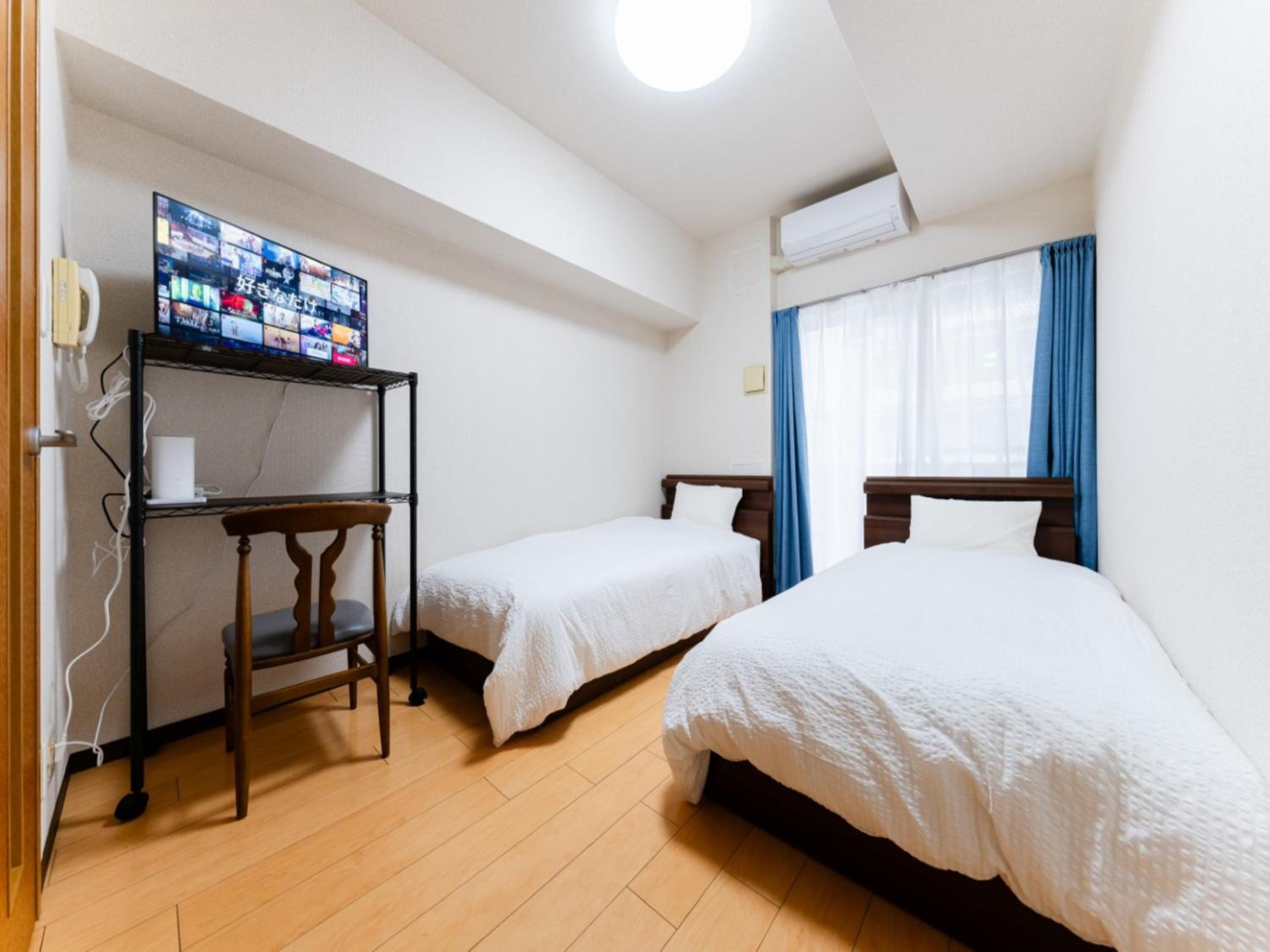 Standard Twin Room photo 2