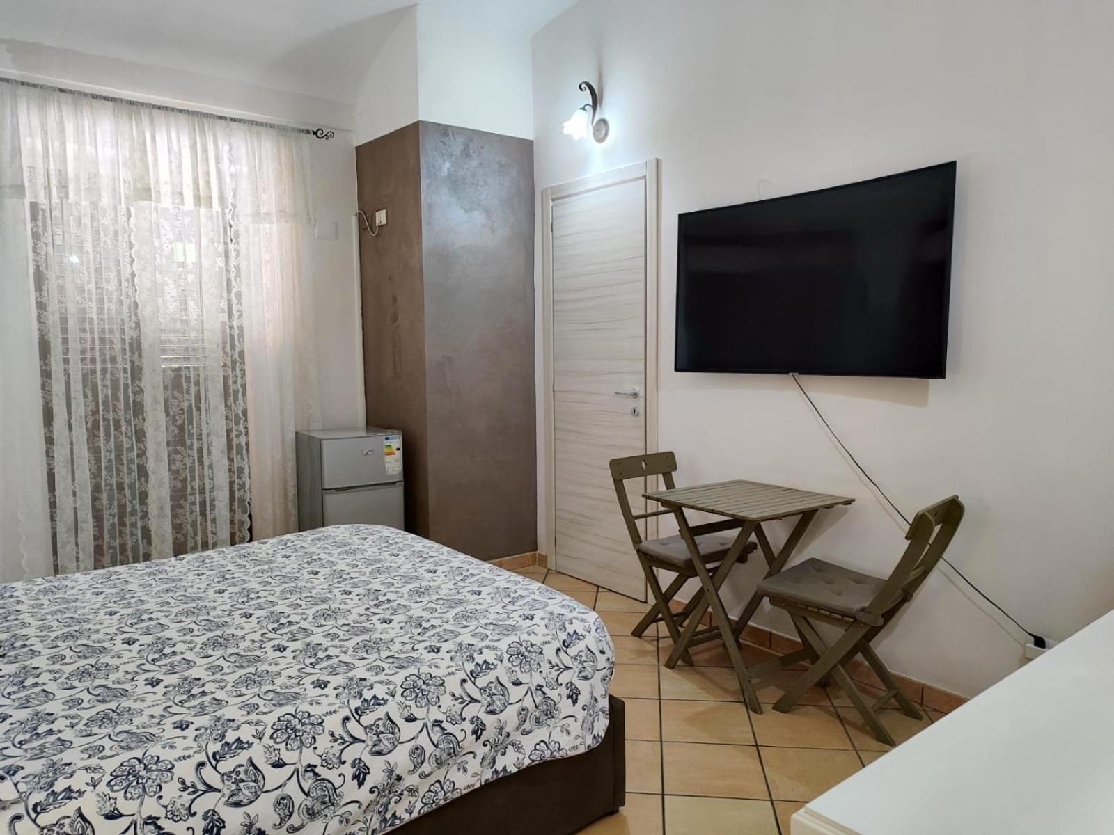 Deluxe Room - Photo 2