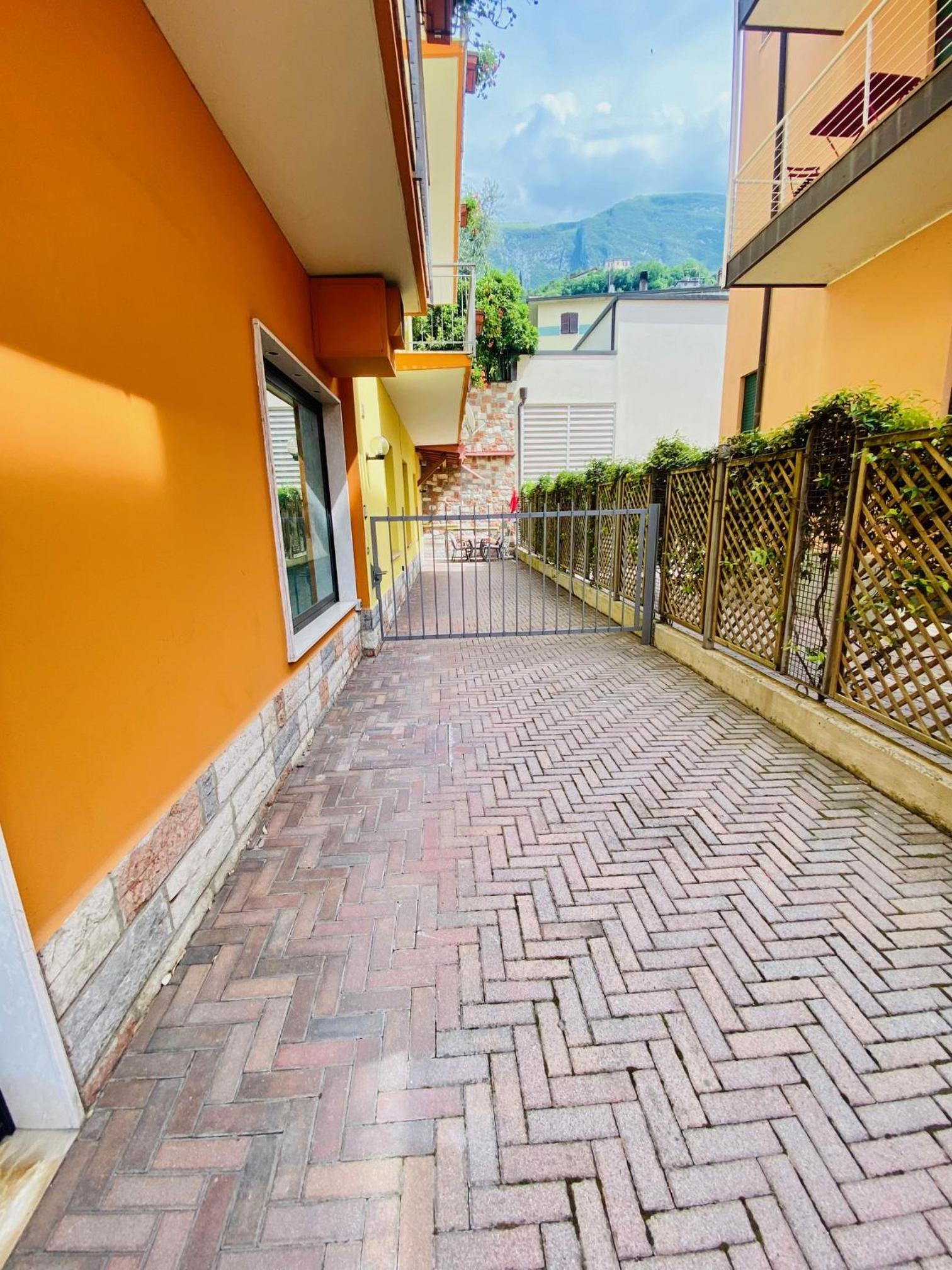Apartment - Ground Floor photo 2