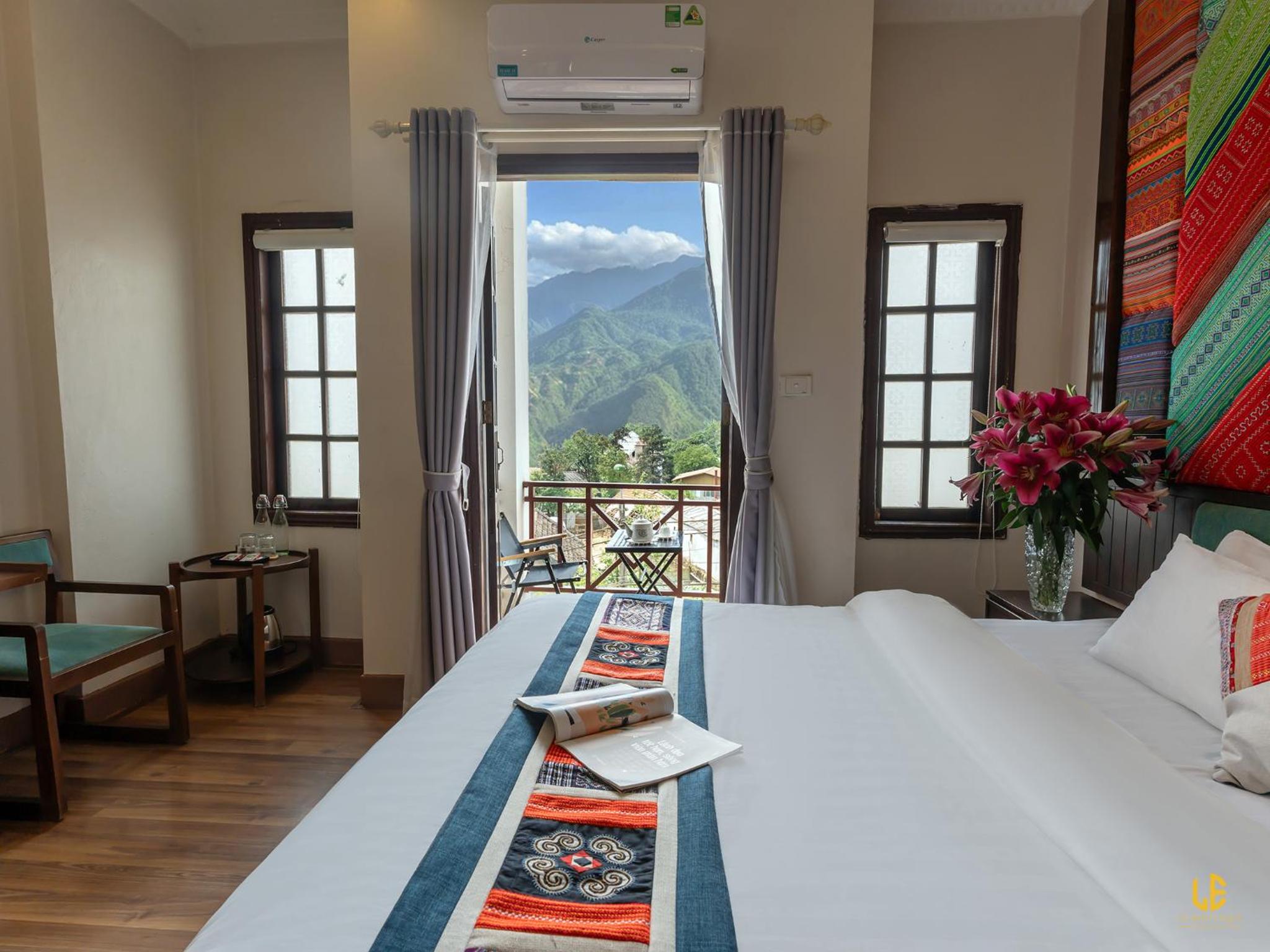 Deluxe Double or Twin Room with Mountain View photo 3