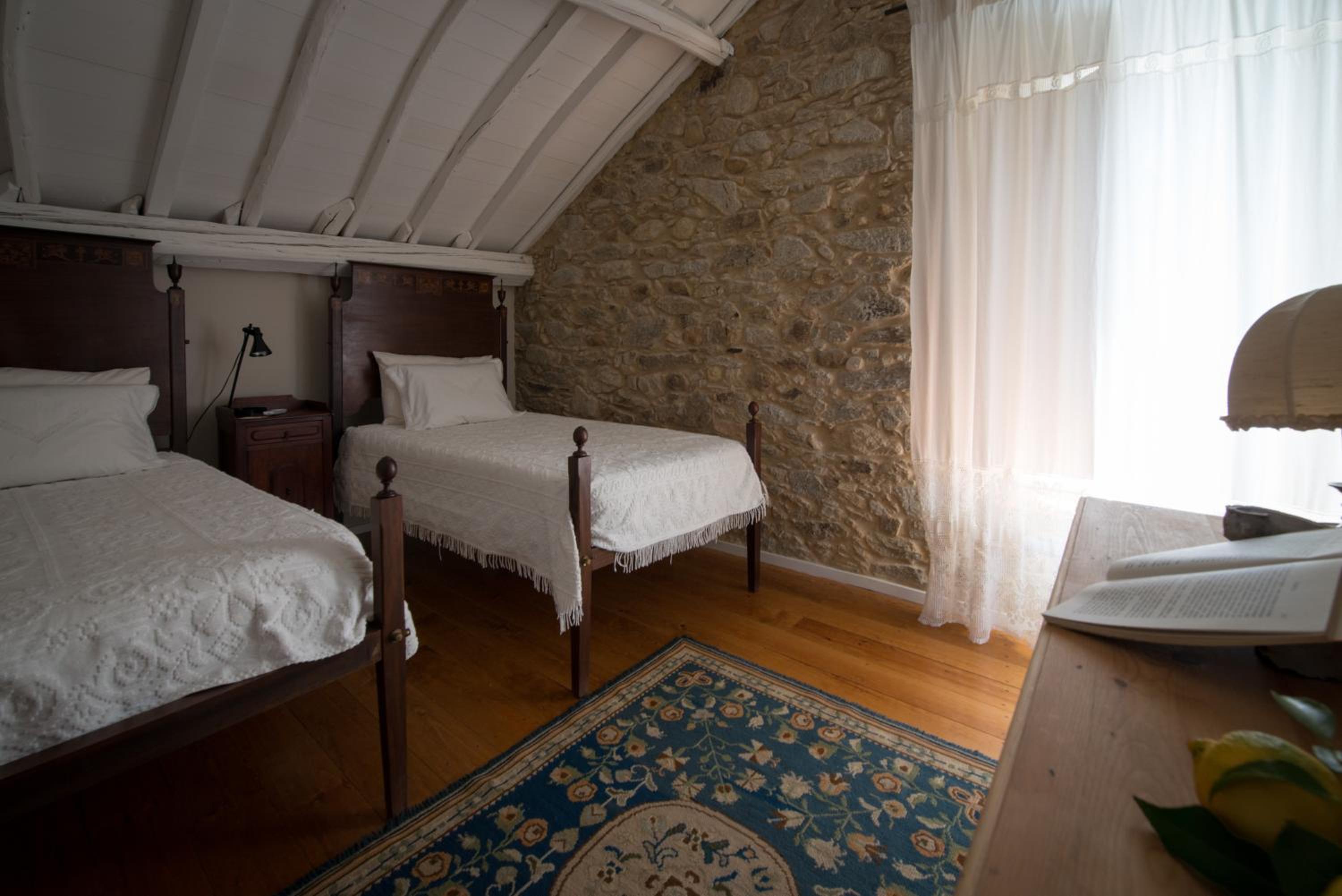Double Room - Photo 6