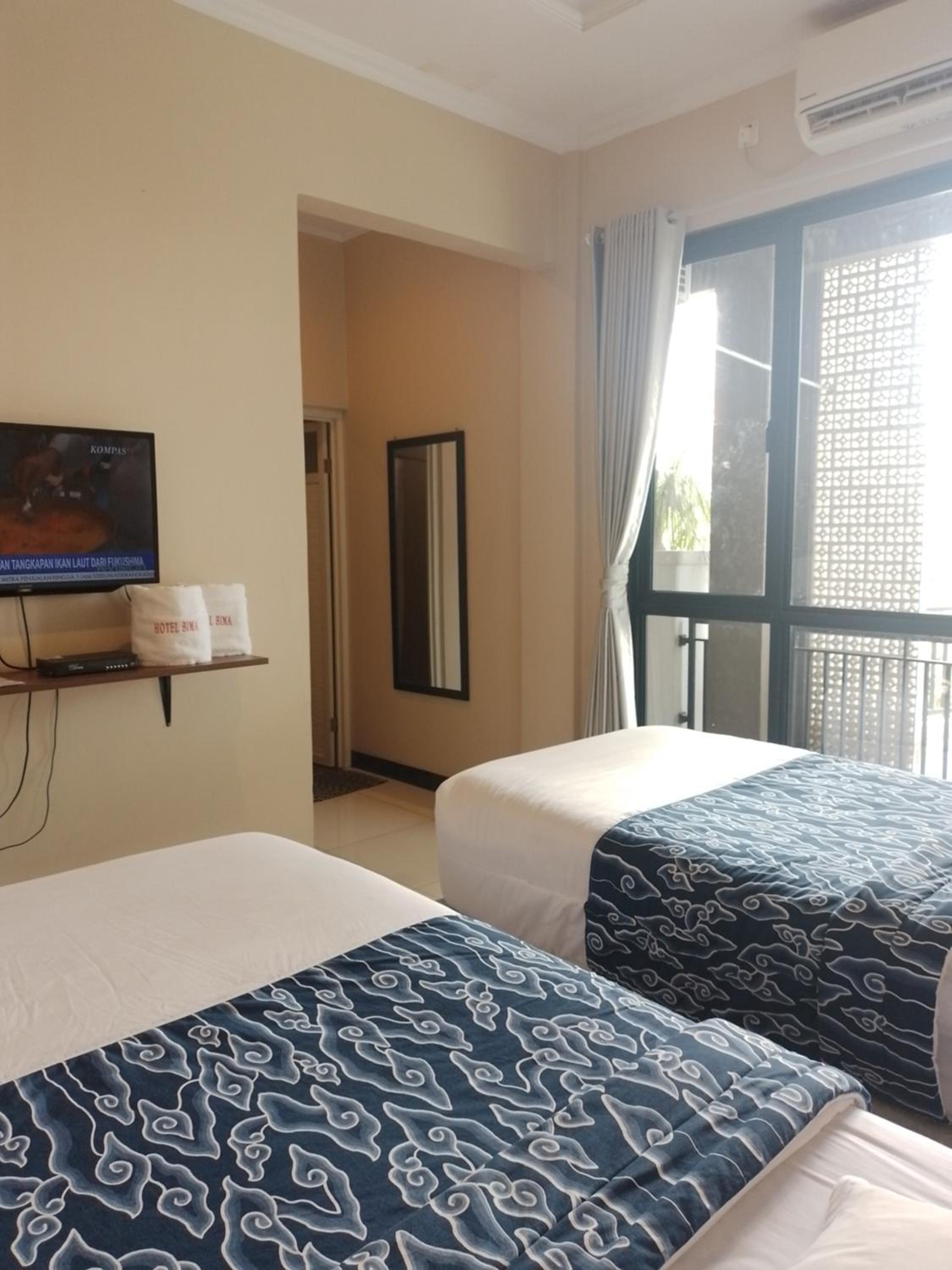 Standard Twin Room with Garden View - Photo 2