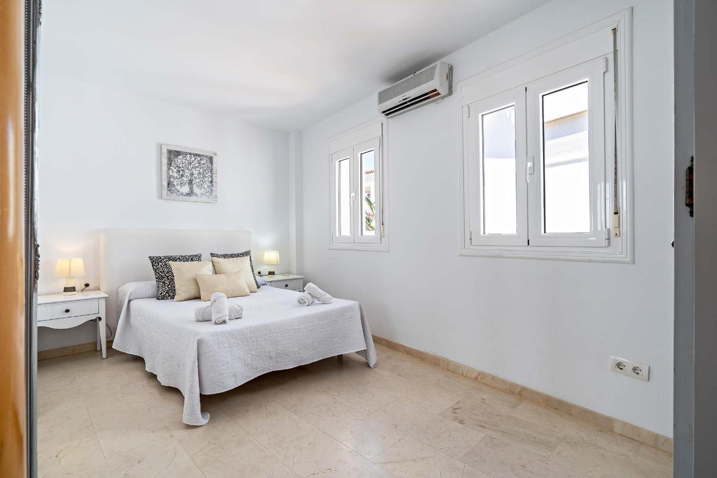Apartment with Terrace photo 2
