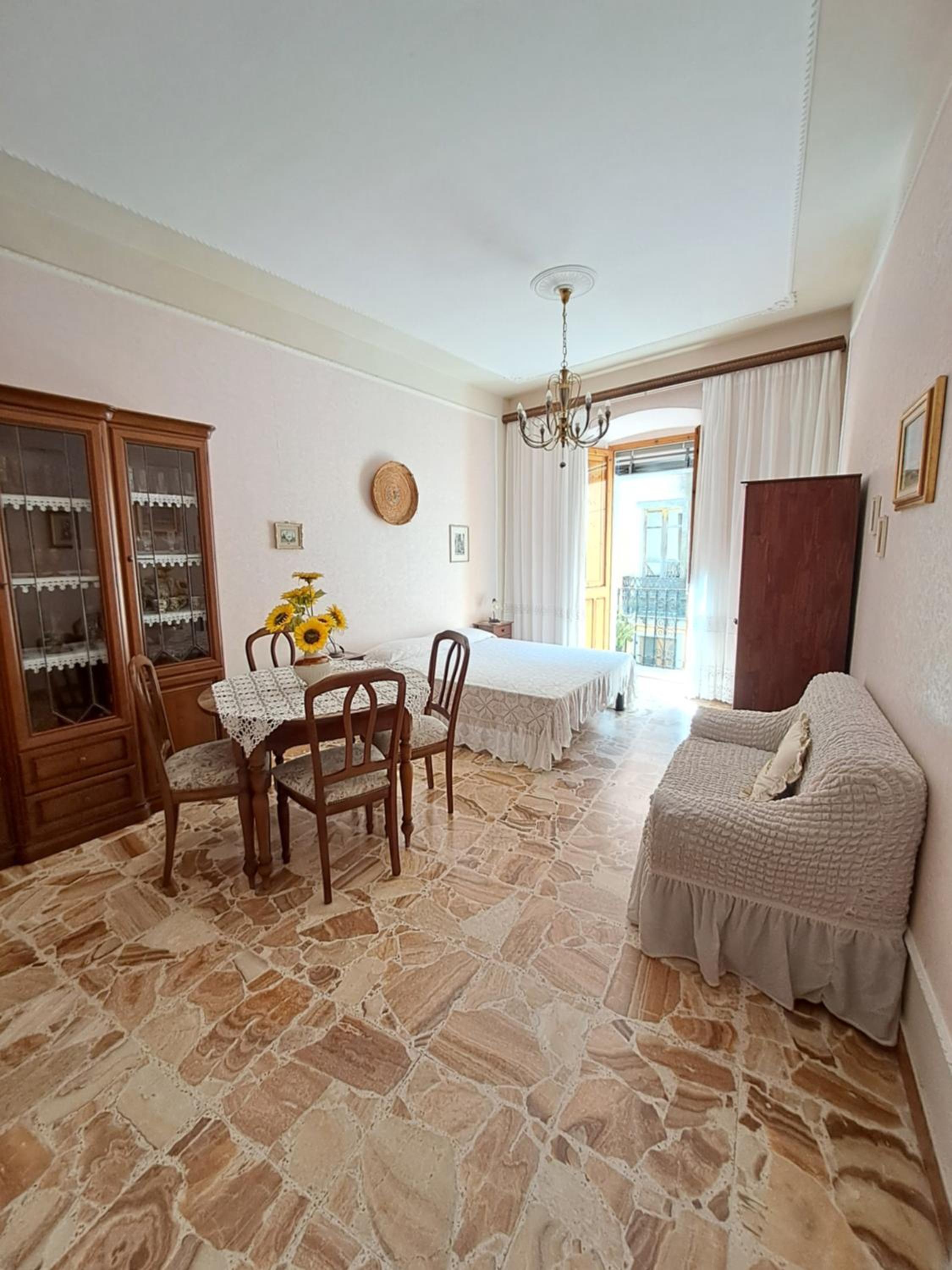 Quadruple Room with Private External Bathroom photo 1