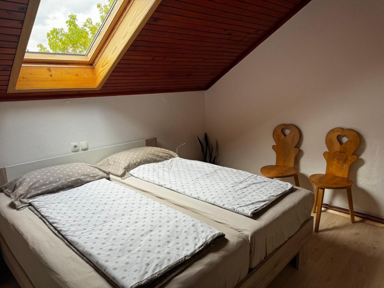 Standard Apartment - Photo 2