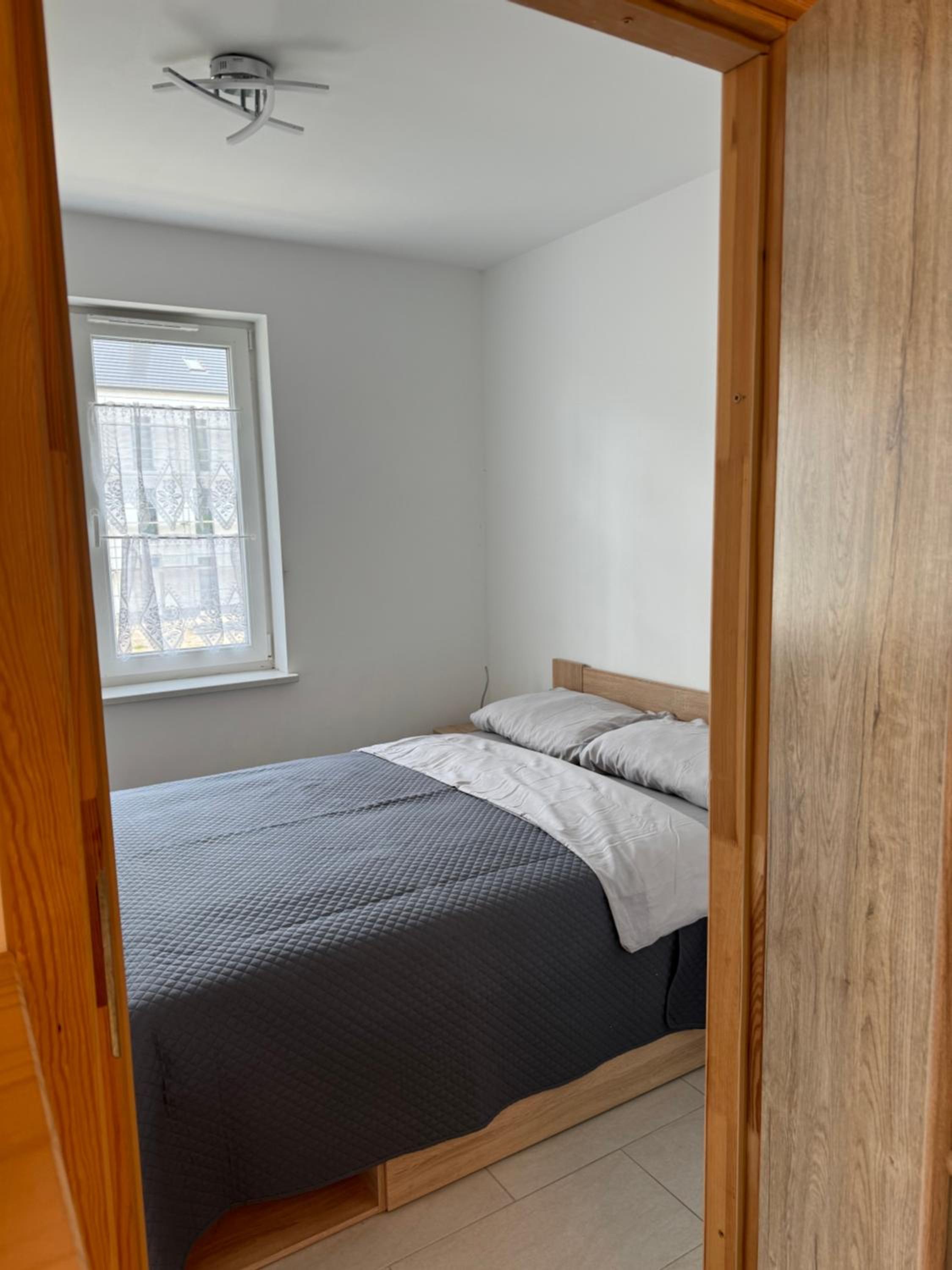 Apartment With Shower photo 1