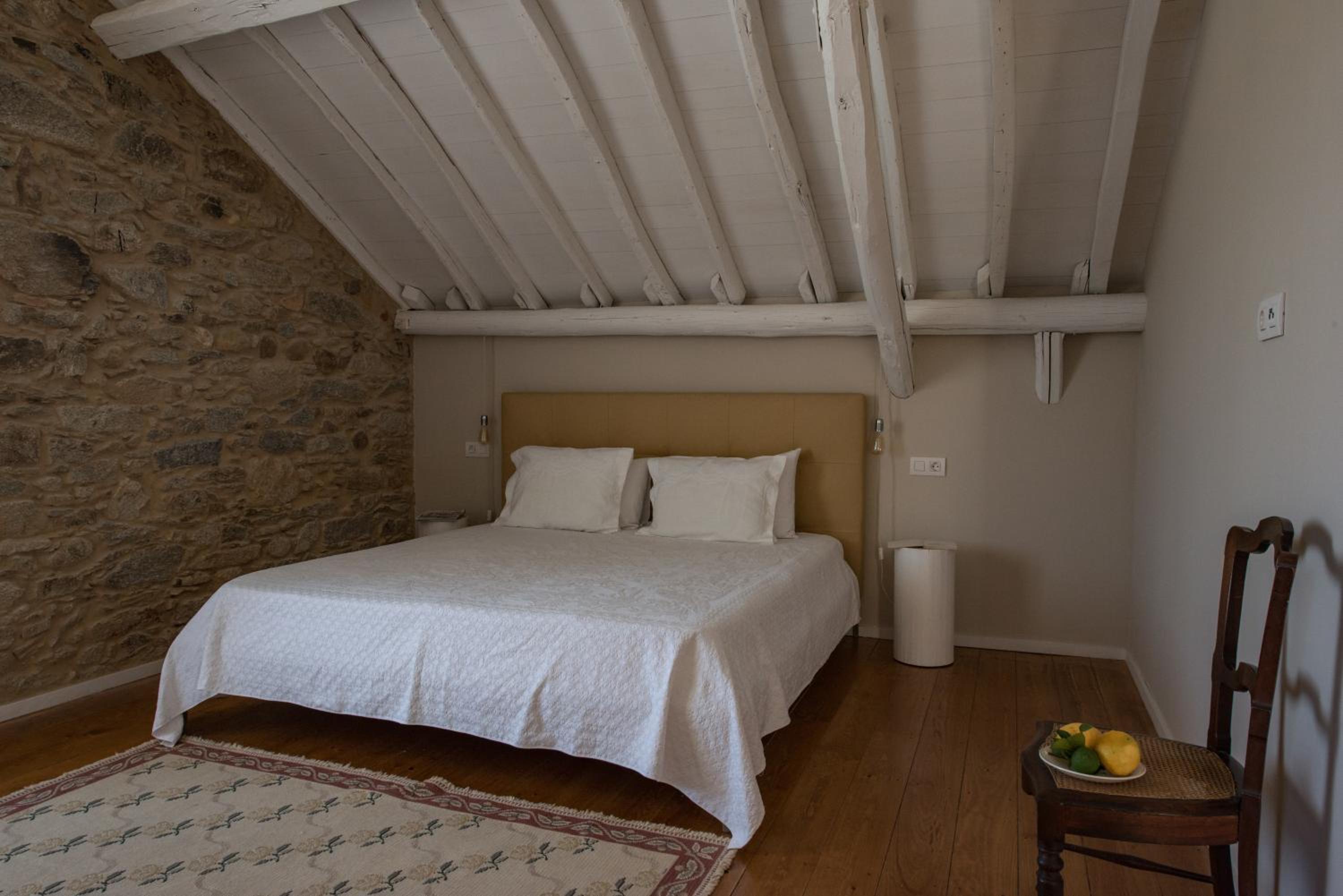 Double Room with Lake View - Photo 1