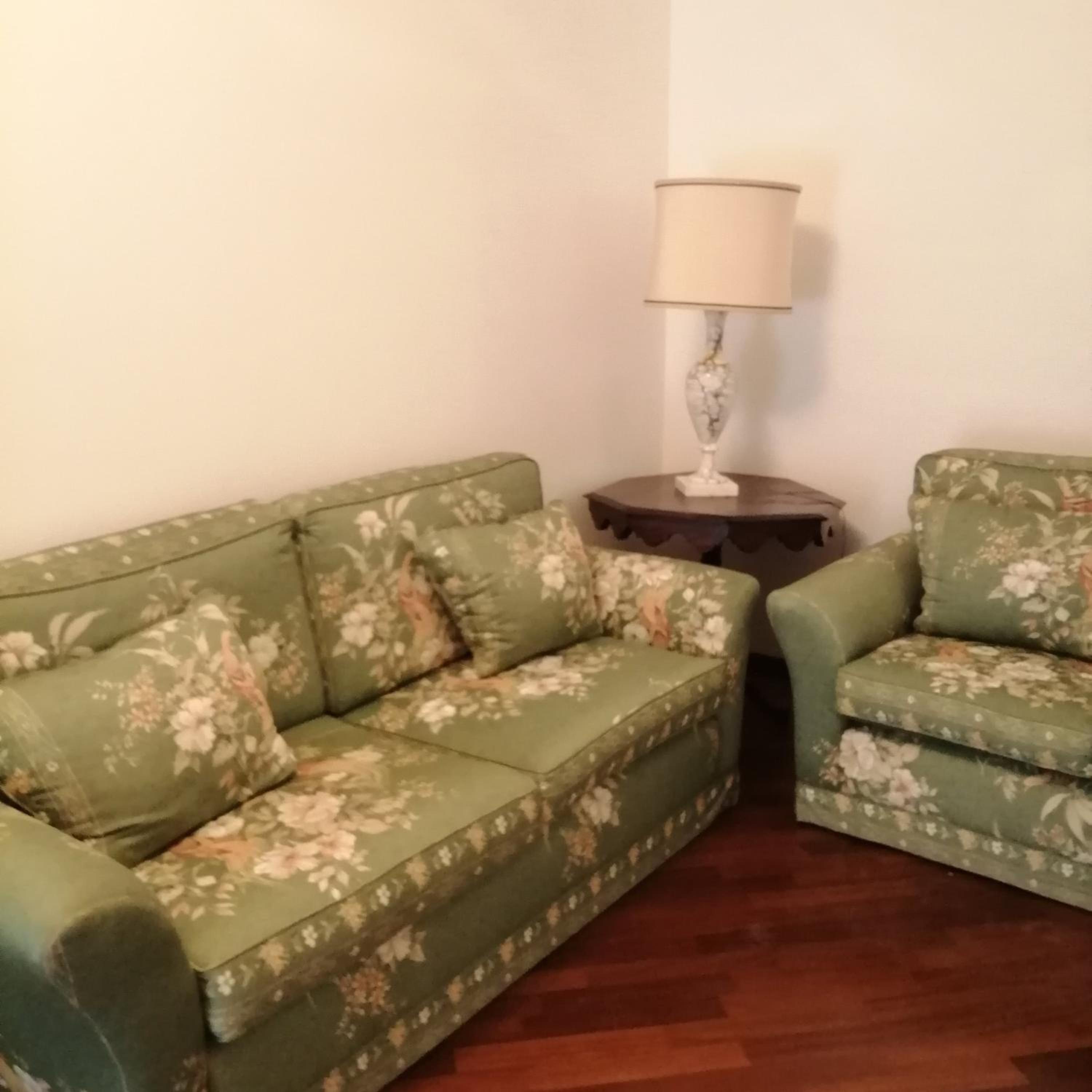 Deluxe Room (2 Adults + 1 Child) photo 1