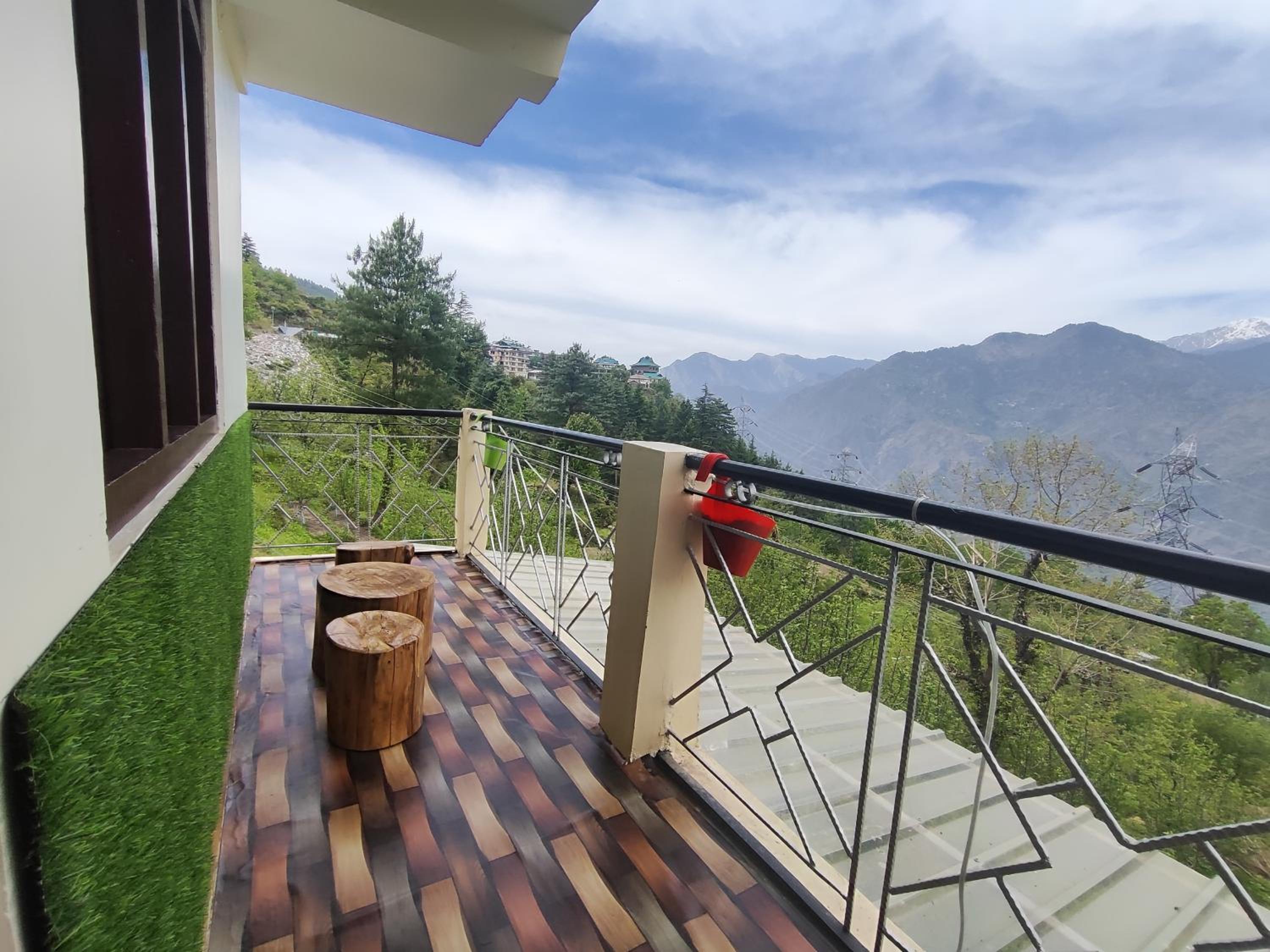 Double Room With Balcony photo 3