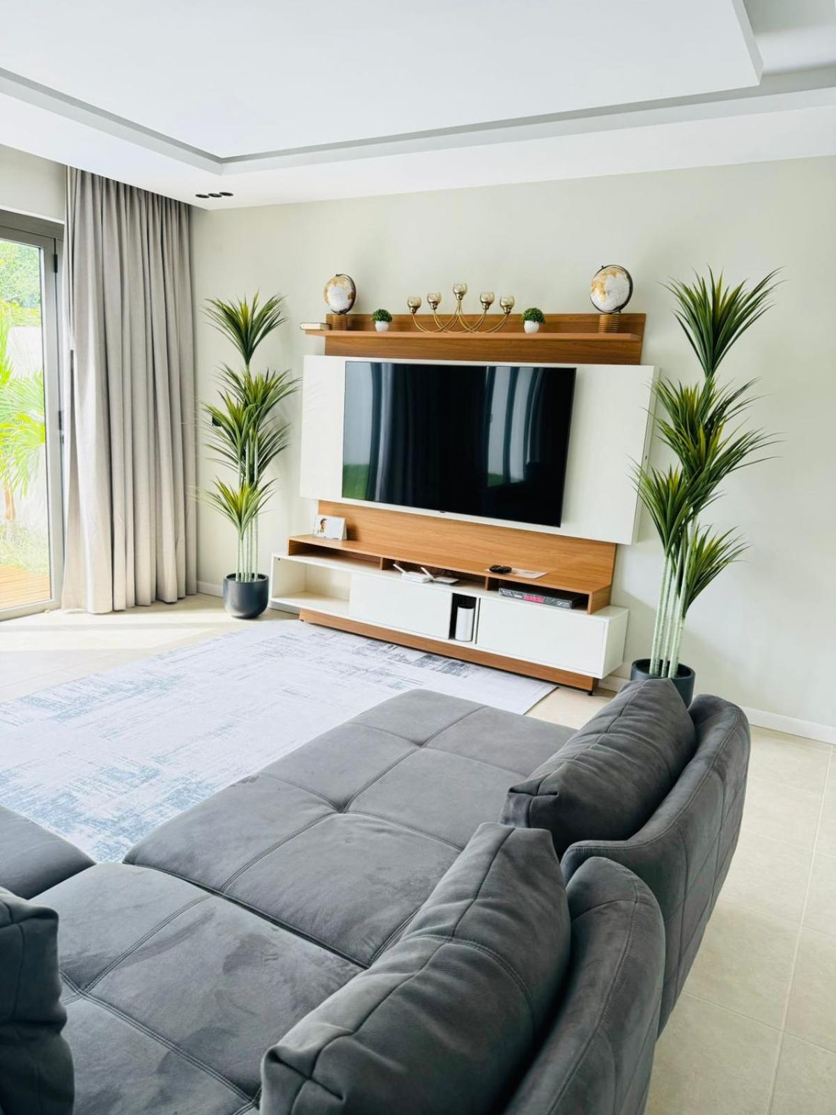 One-Bedroom Villa