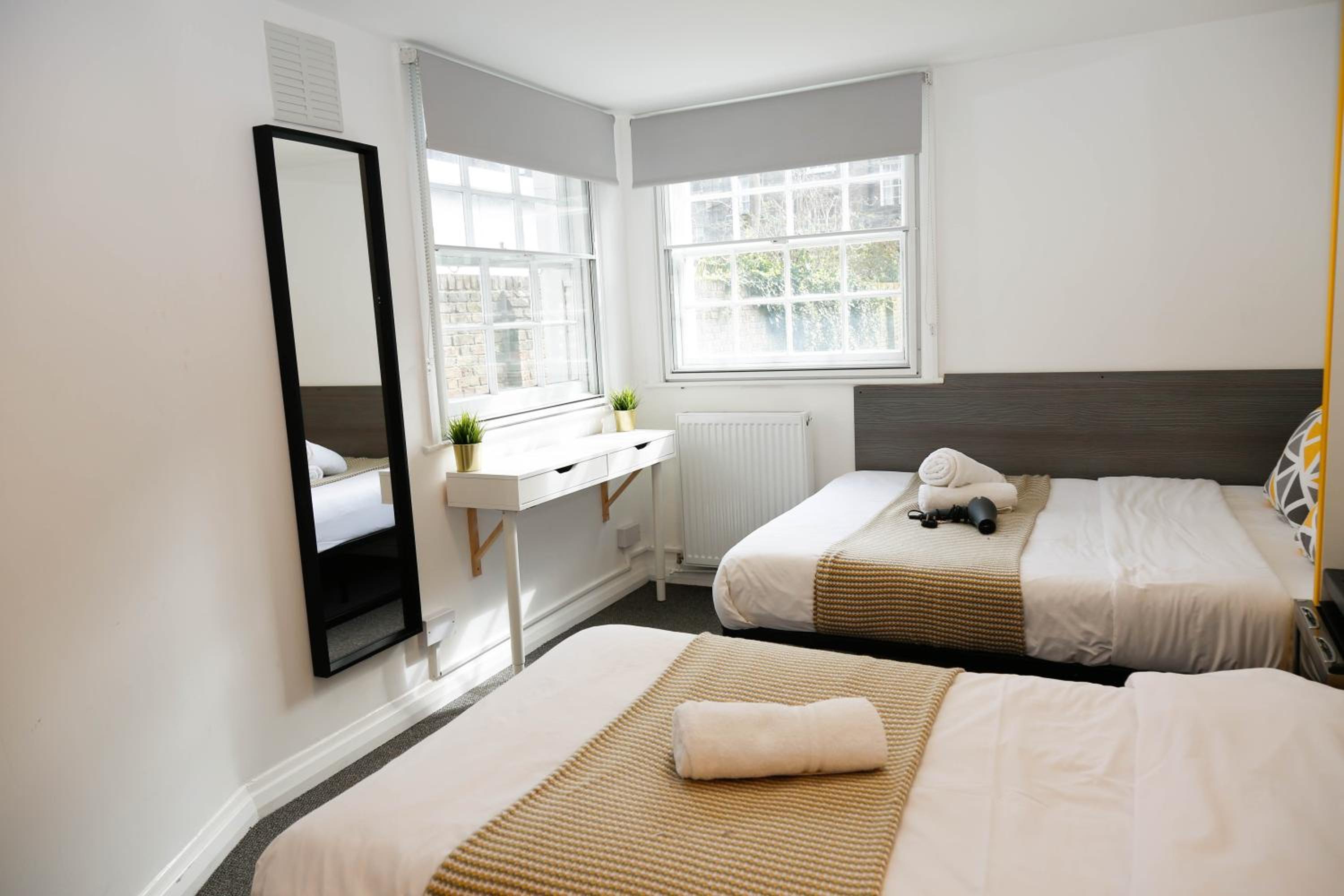 Luxury Triple Room photo 2