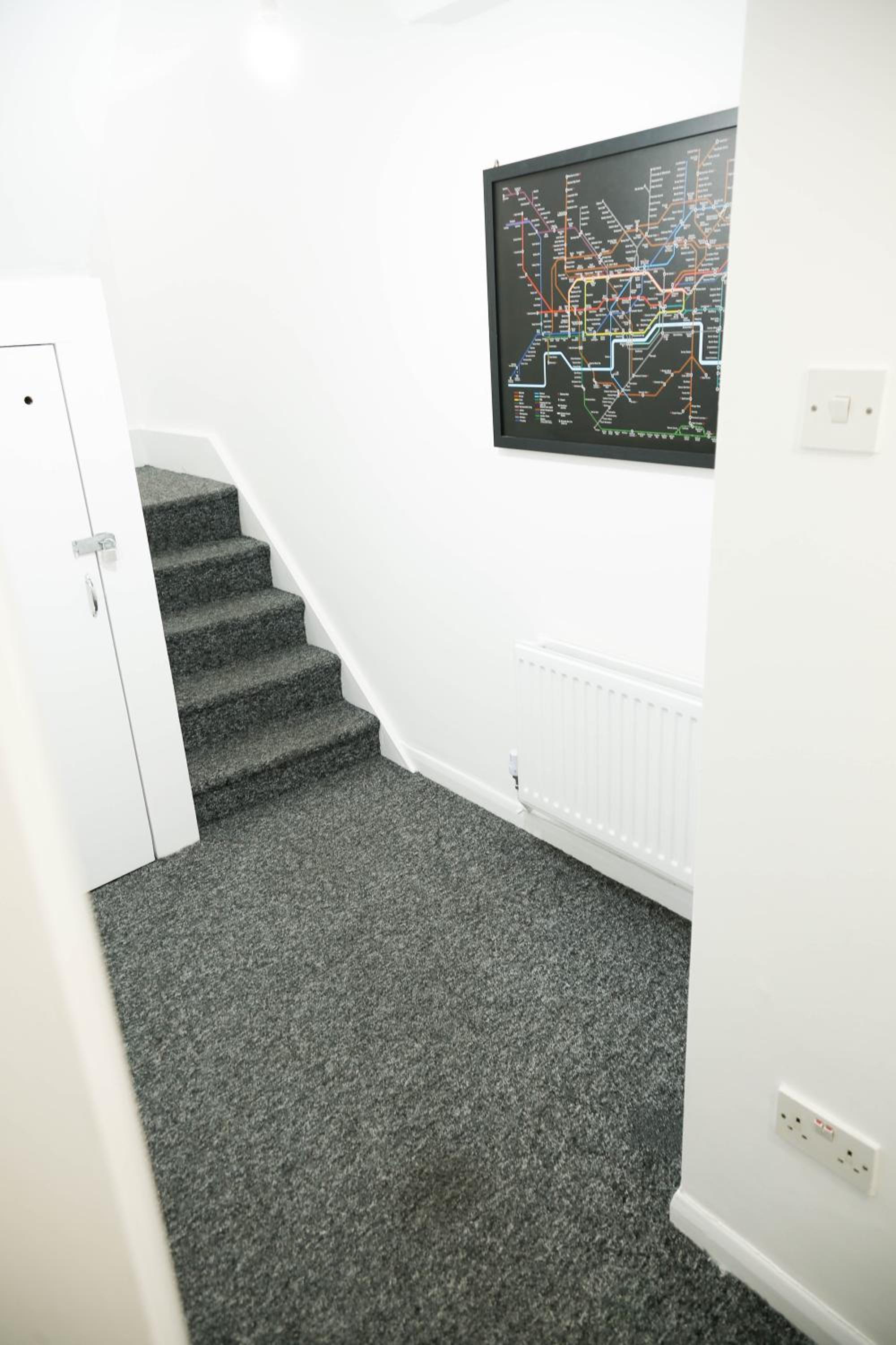 Economy Triple Room photo 2