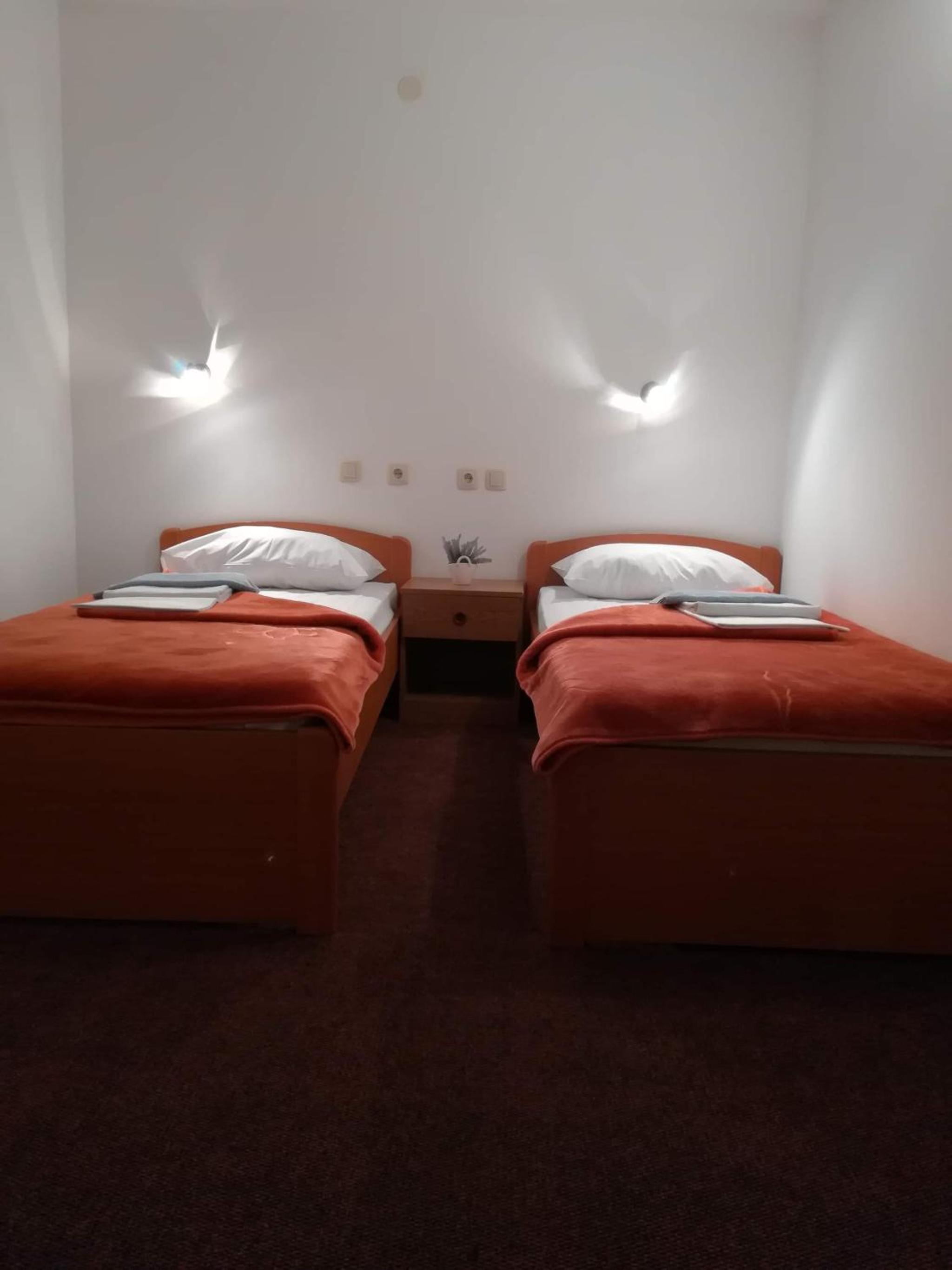 Twin Room With View