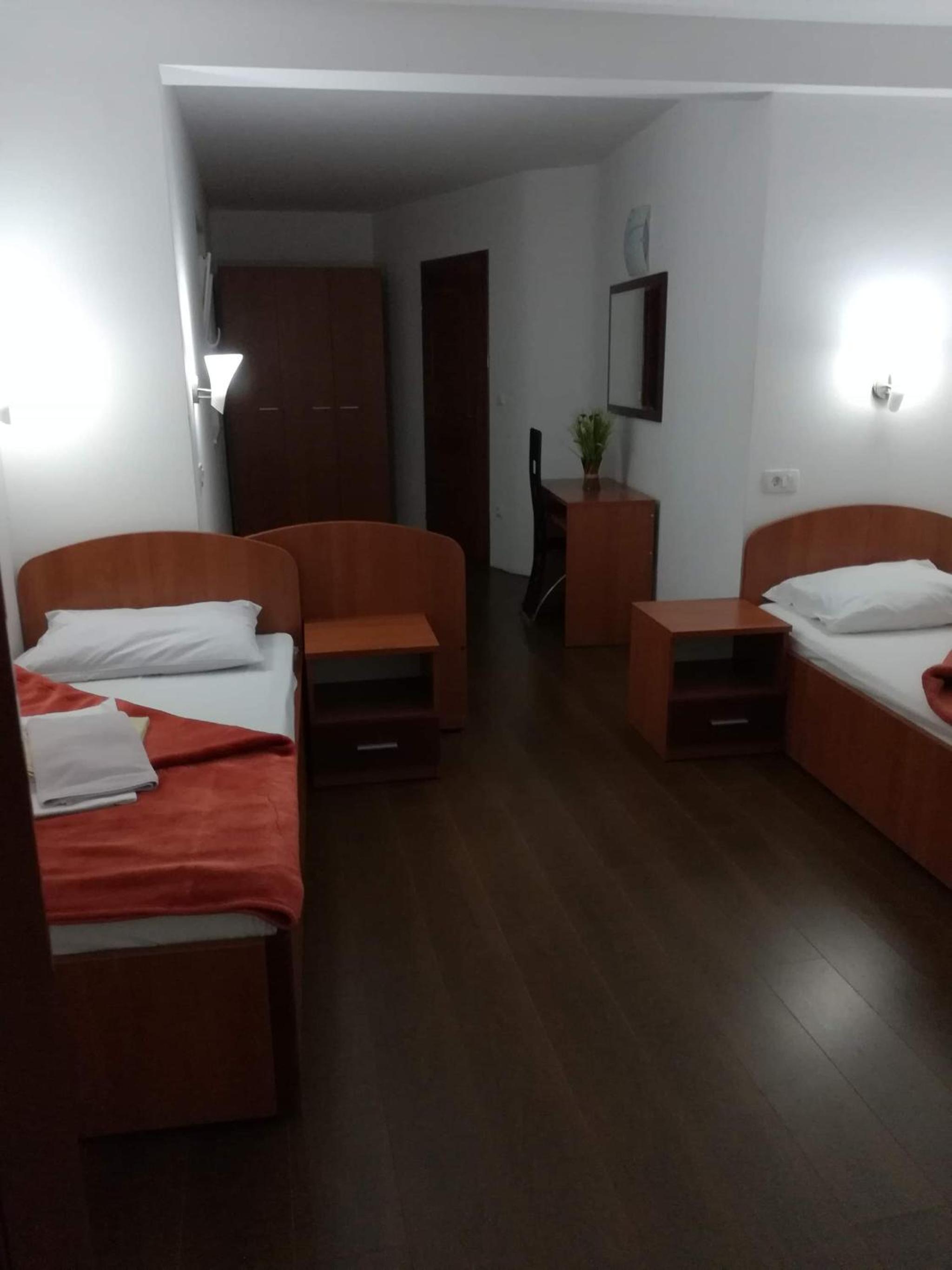 Triple Room With View