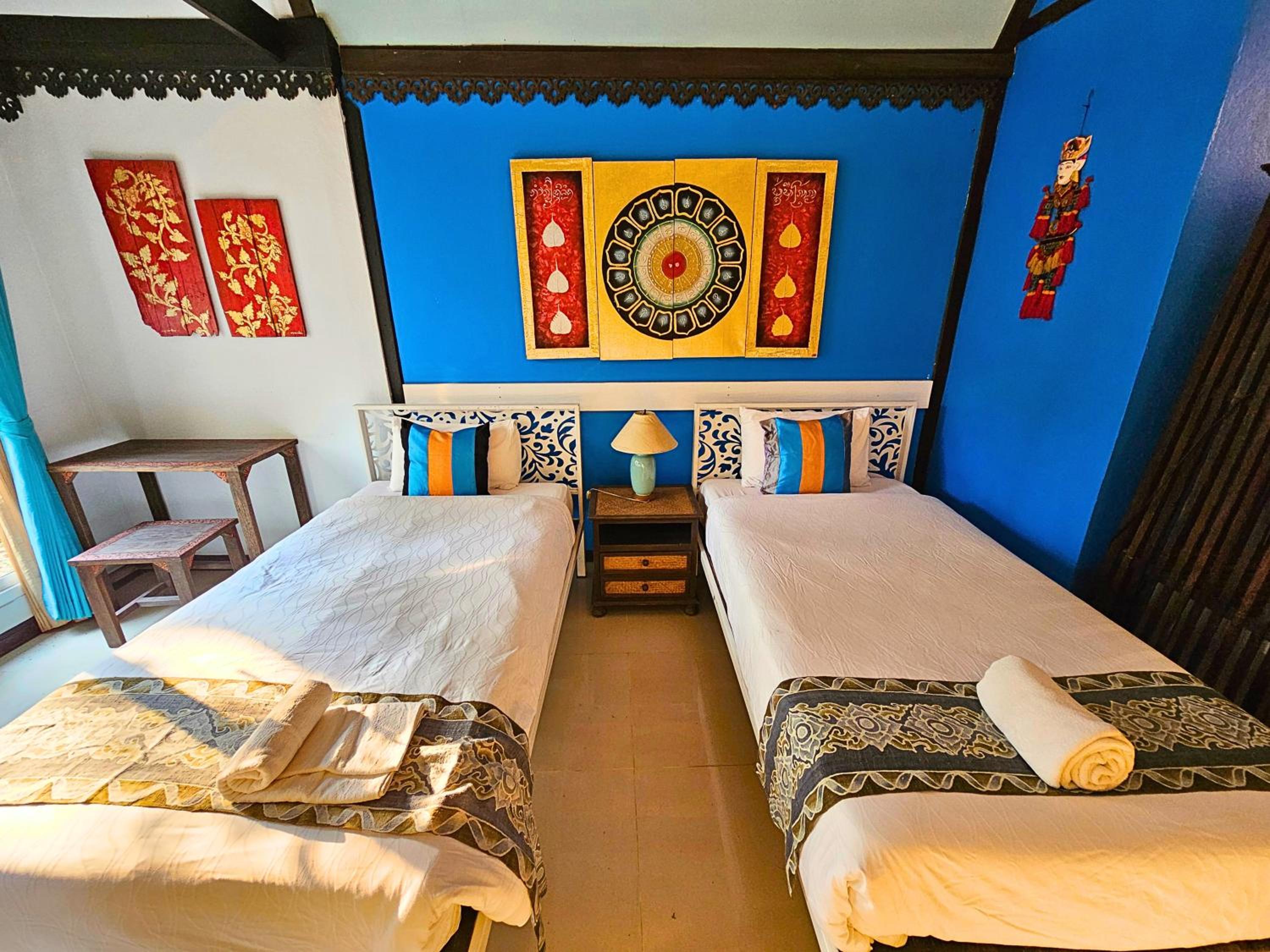 Standard Twin Room - Photo 2