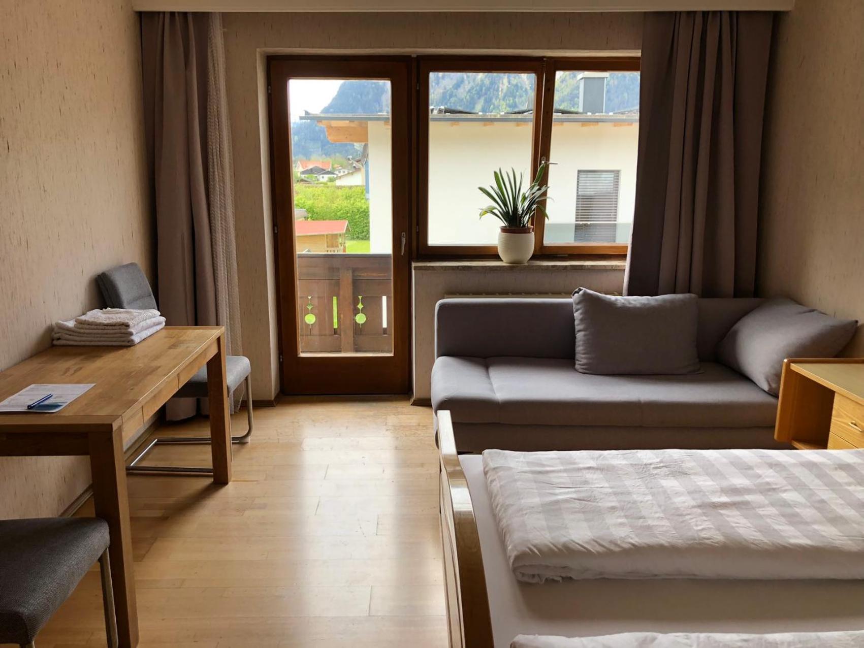 Double Room photo 2