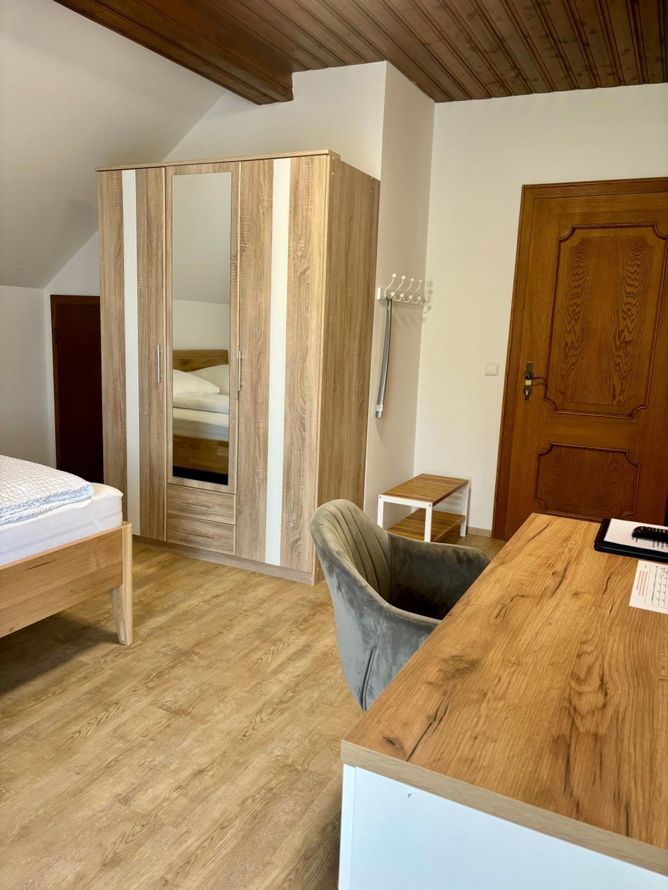 Double Room with Balcony photo 3