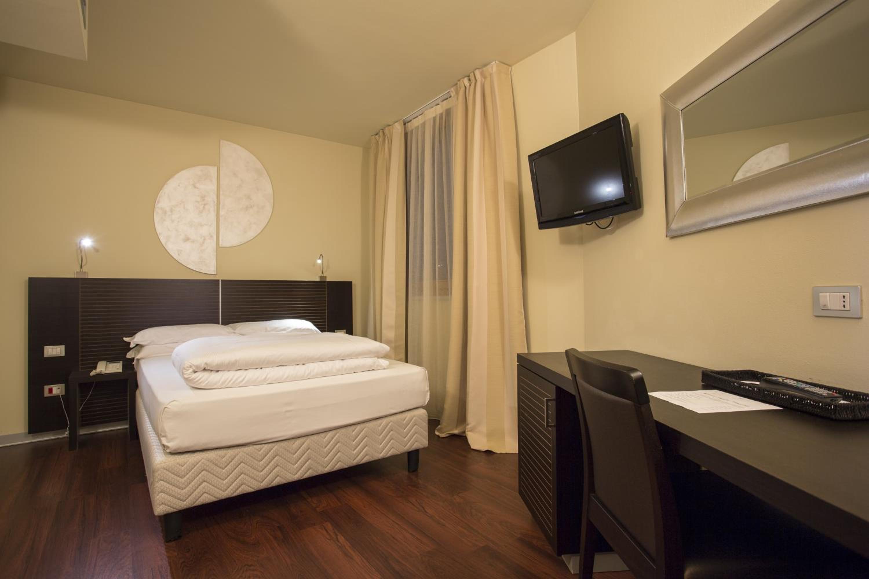 Basic Double Room  - Photo 4