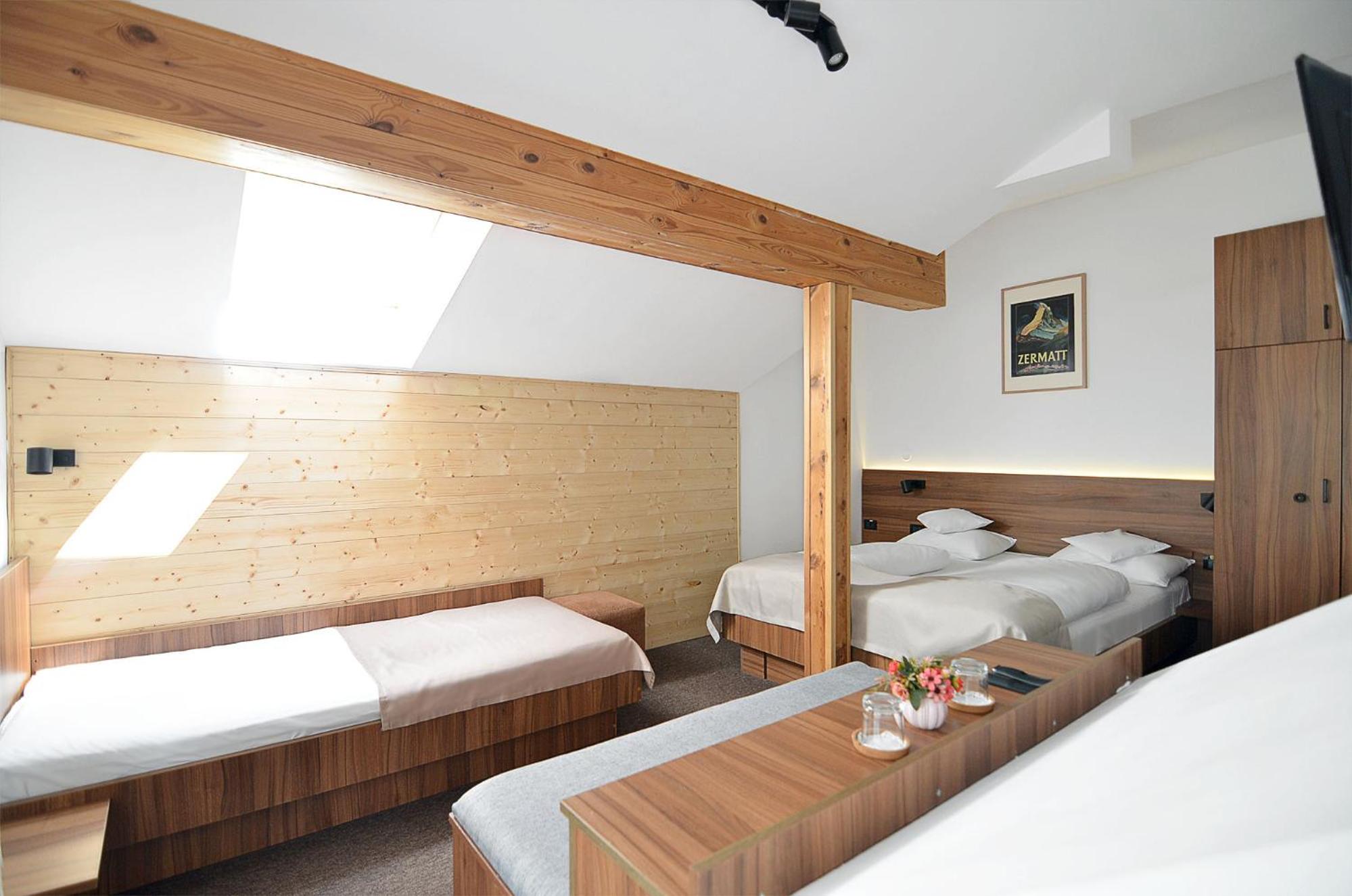 Triple Room with Balcony photo 2
