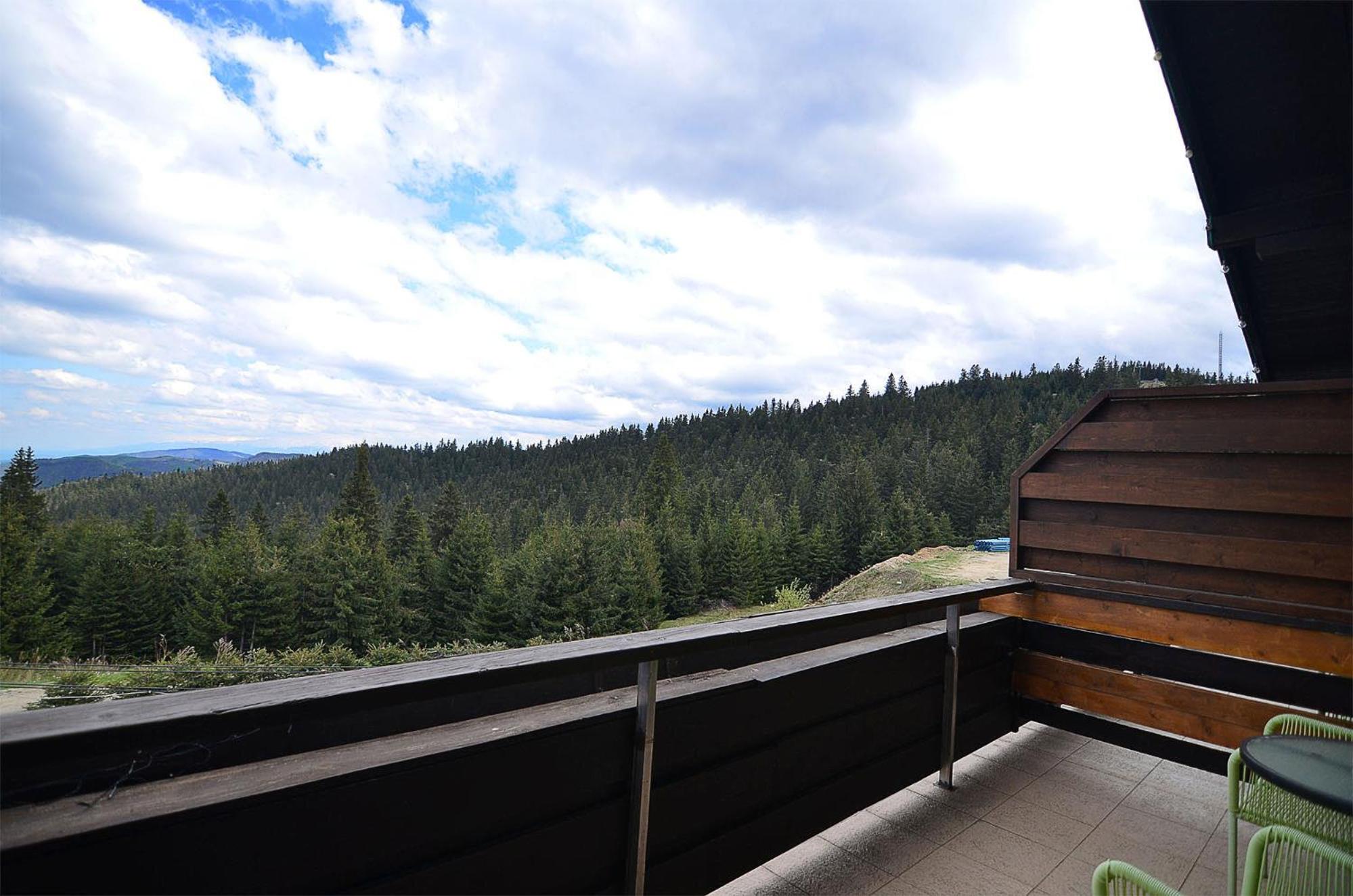 Double Room with Mountain View - Photo 2