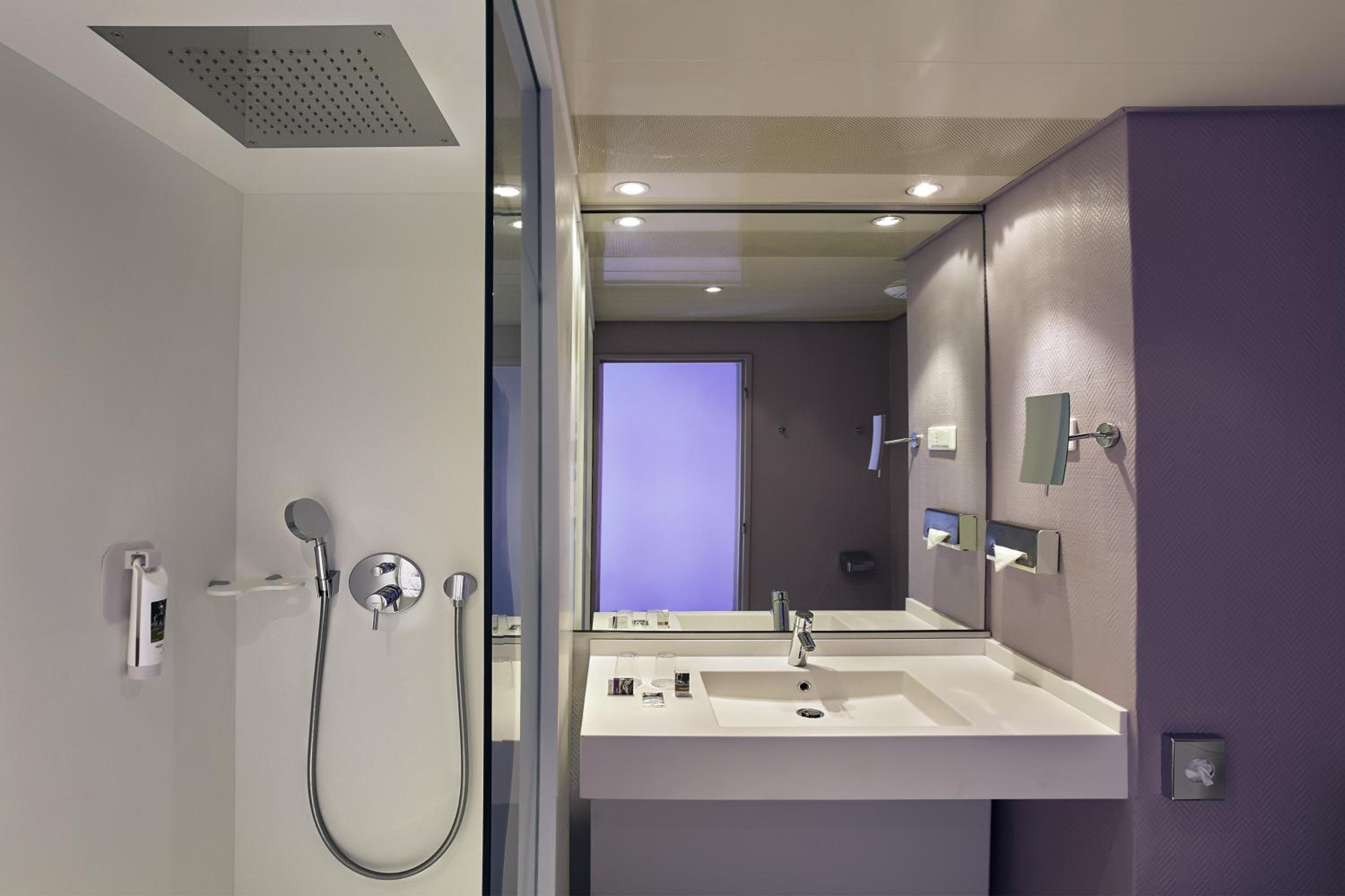Classic Double Room - Photo 4