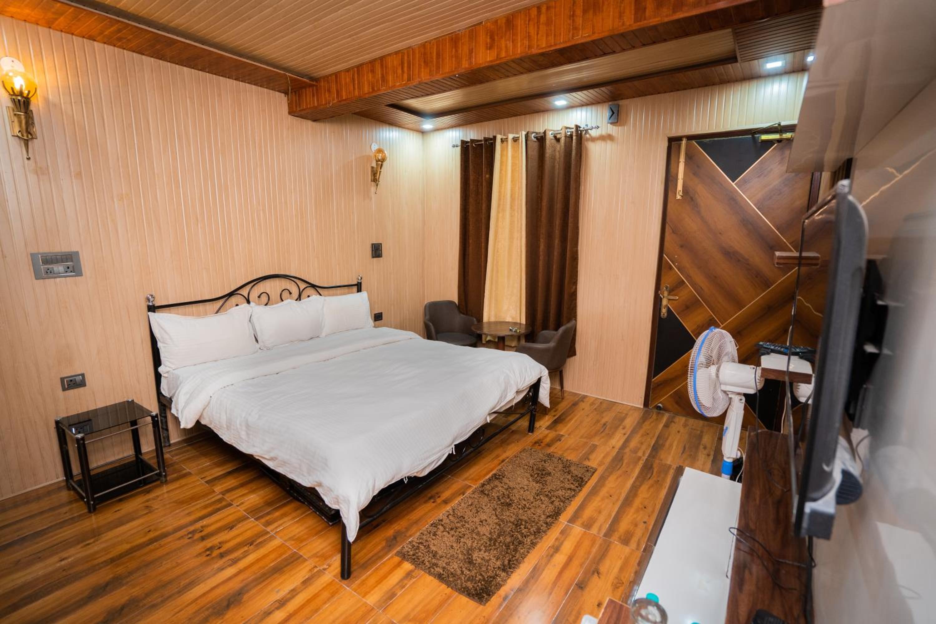 Suite photo 1