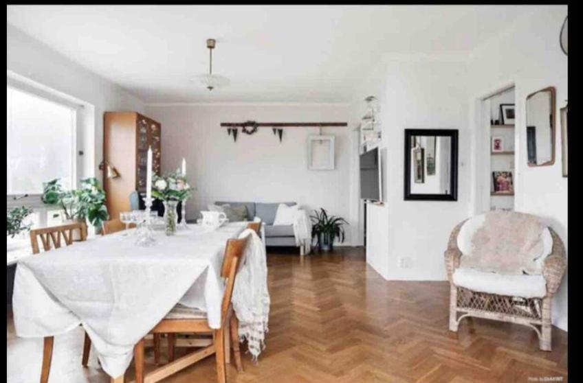 Three-Bedroom Villa photo 2