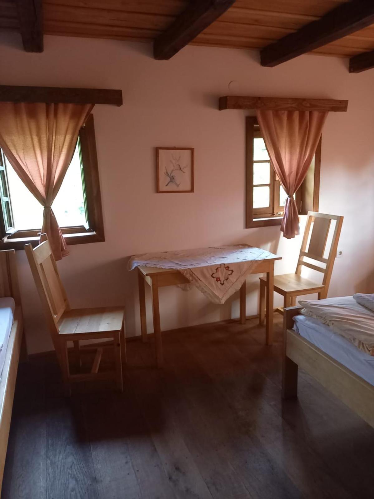 Triple Room with Bathroom photo 1