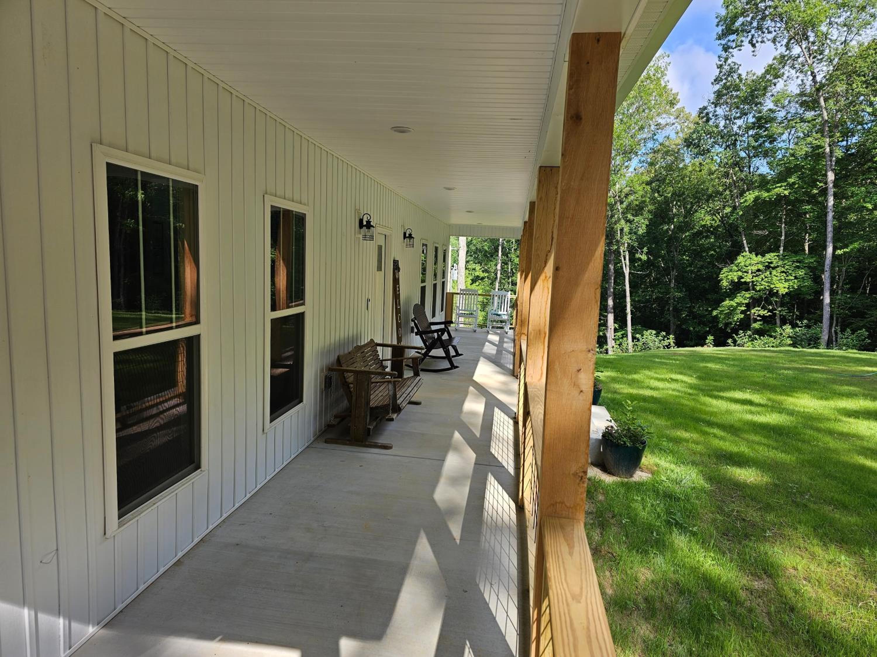 Four-Bedroom House photo 2