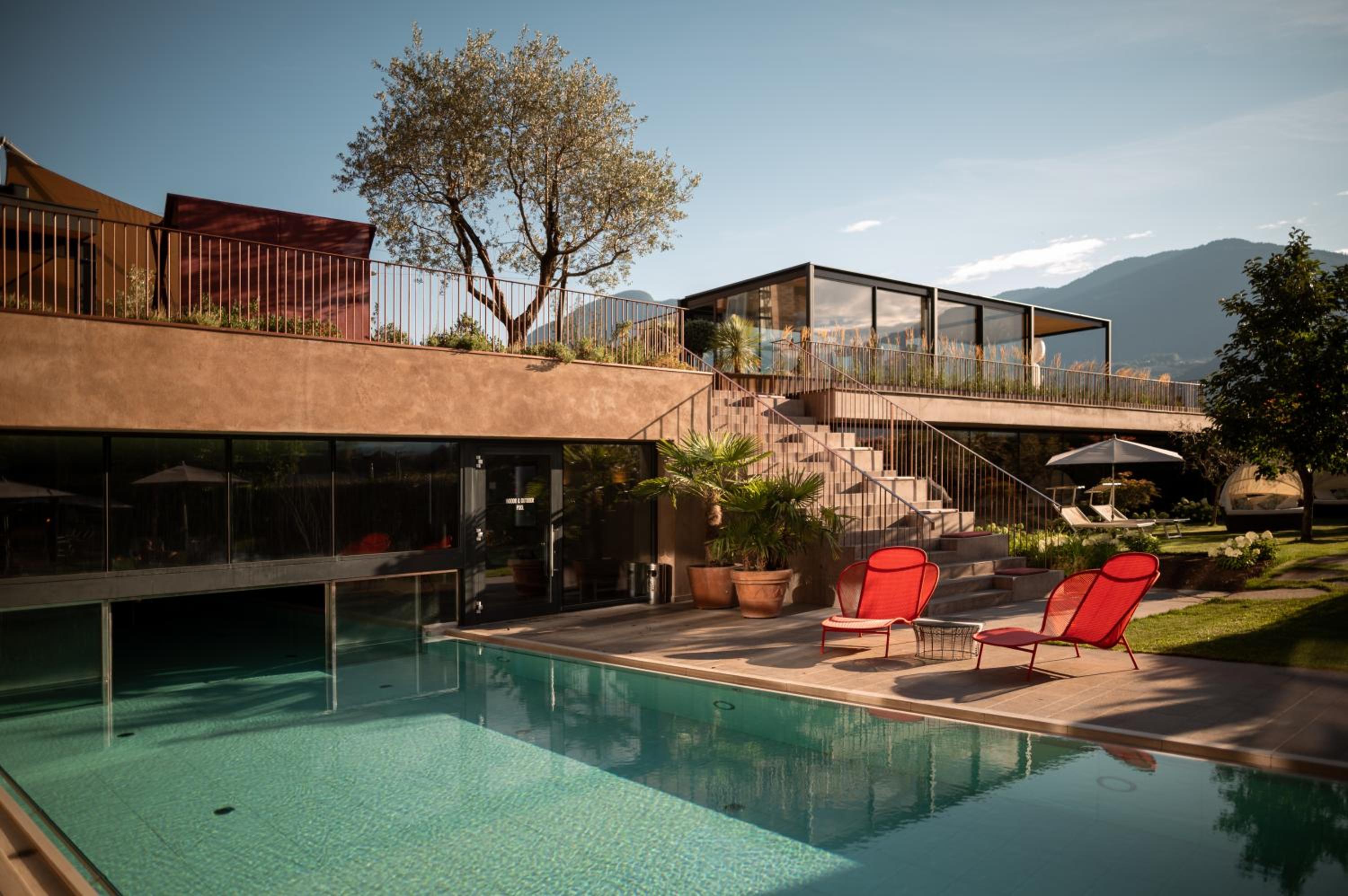 Suite with Pool Access - Photo 4