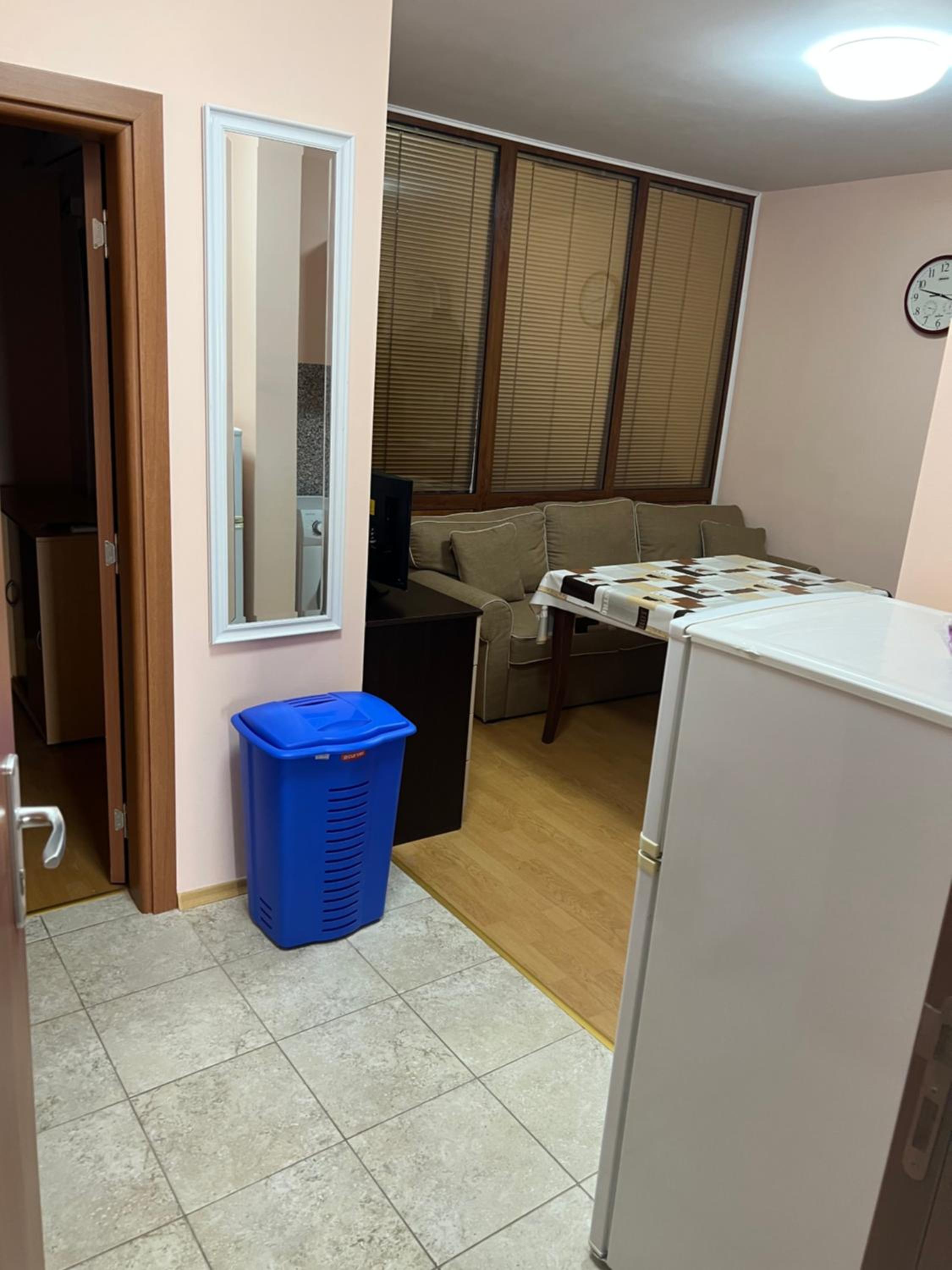 Apartment - Photo 11
