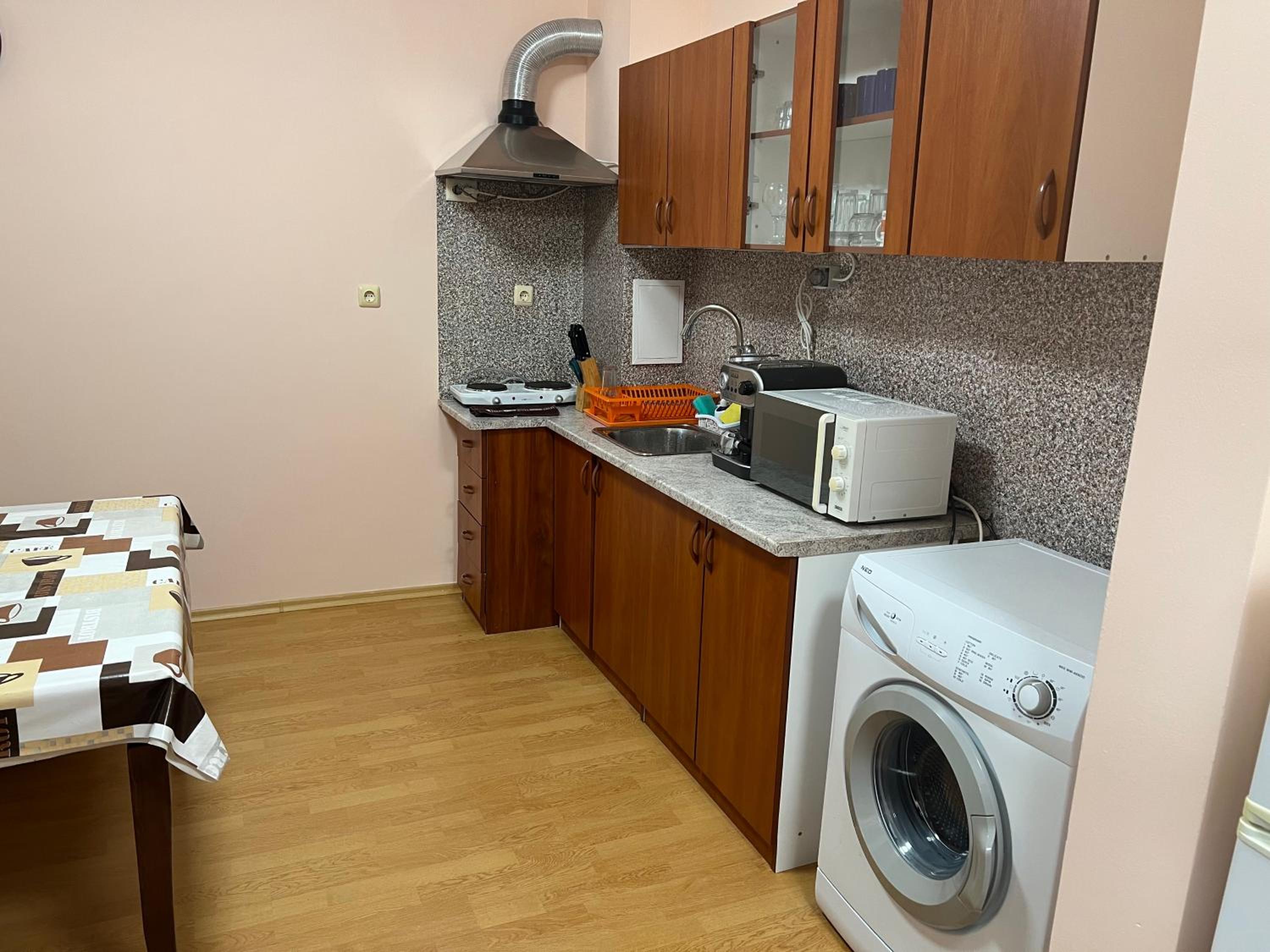 Apartment - Photo 4