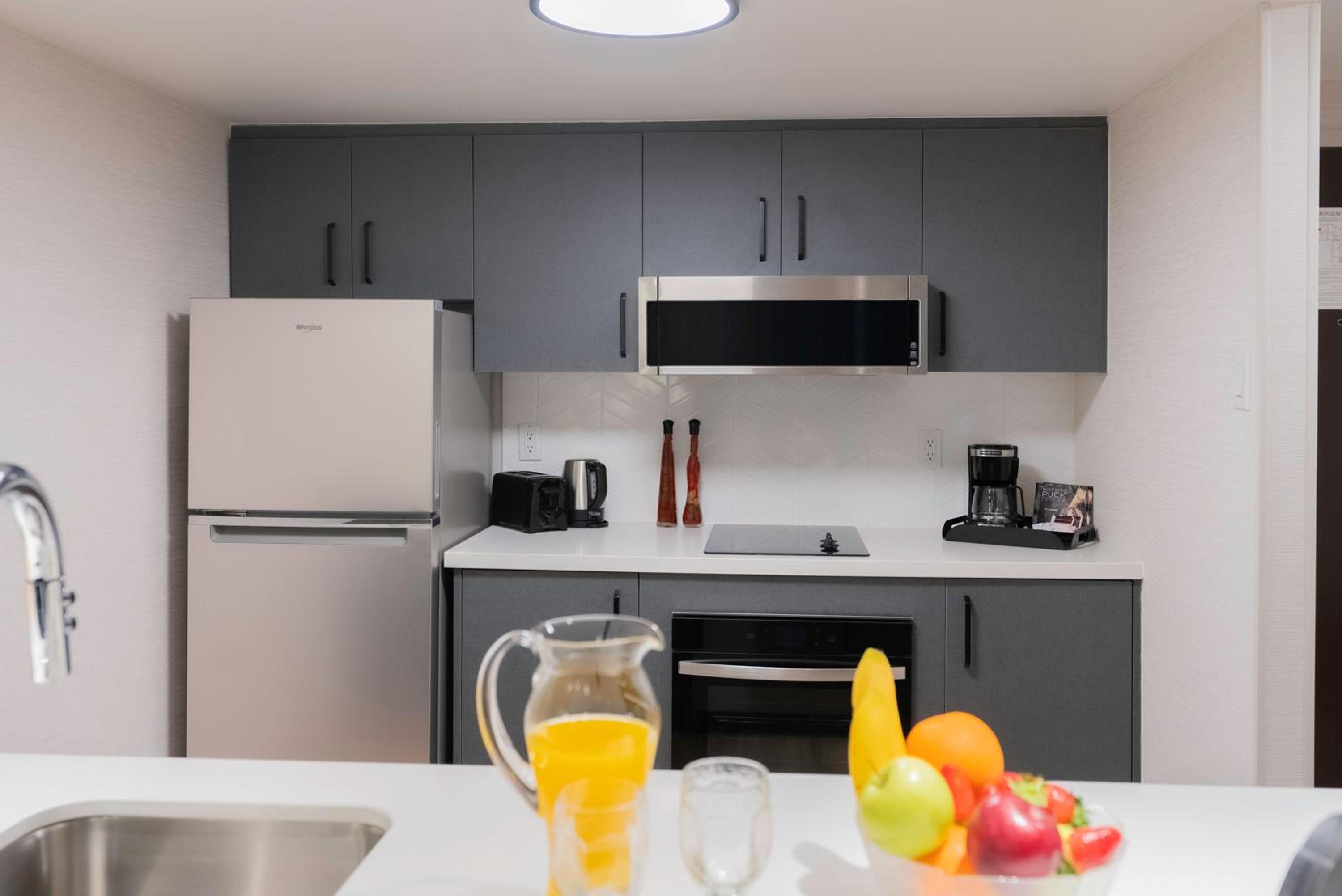 Modern One Bedroom Suite