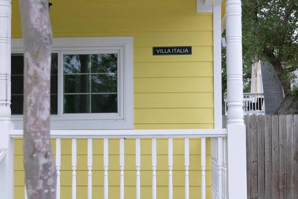 Two-Bedroom House photo 3